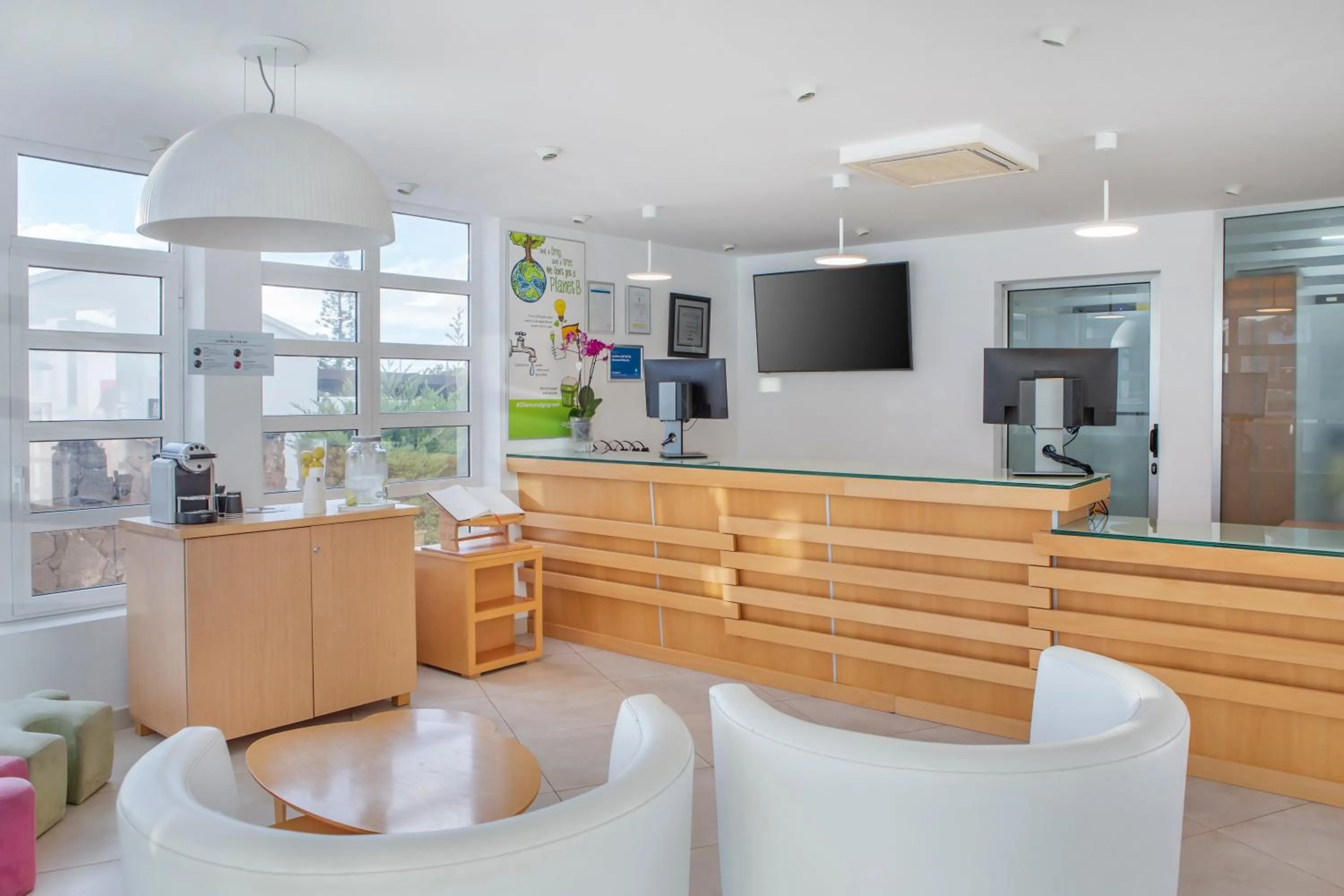 Lobby or reception in Jardines del Sol