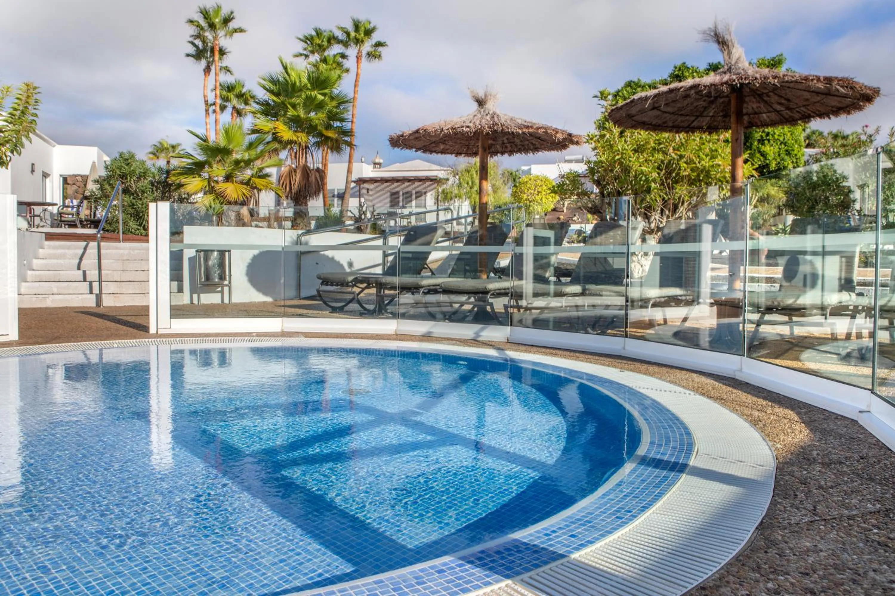 Swimming pool in Jardines del Sol