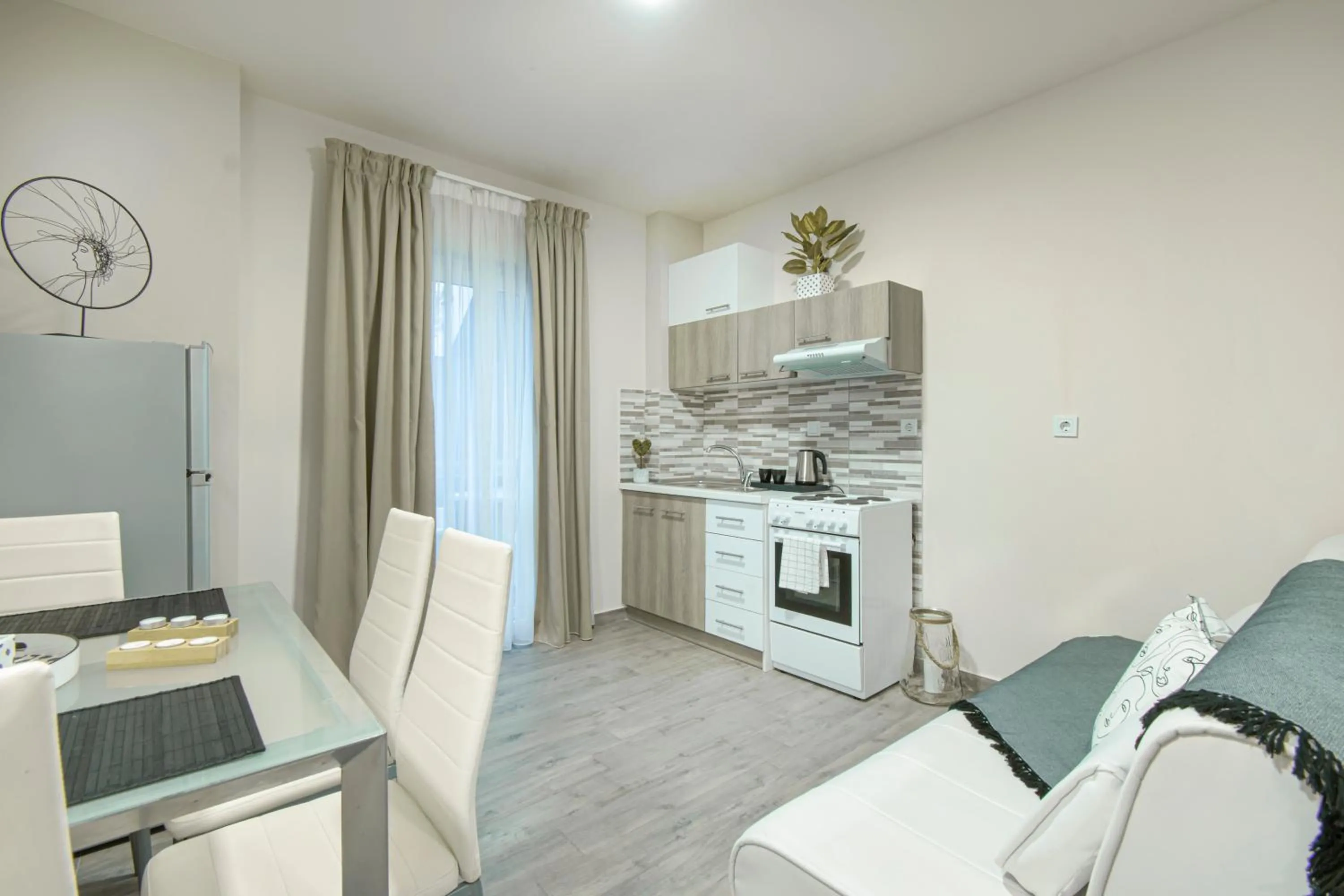 Kitchen or kitchenette in Dedis Apartment's