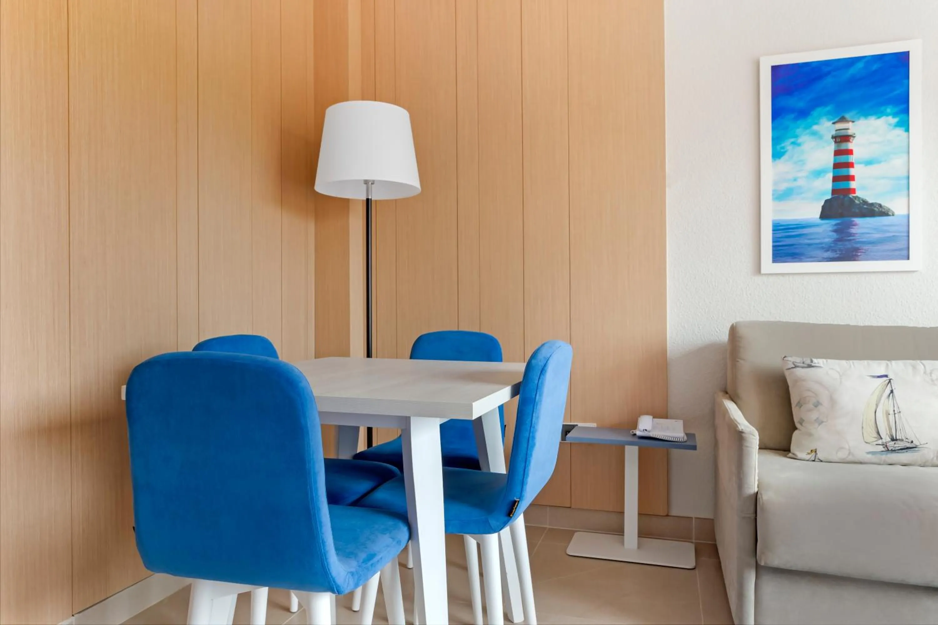 Dining area in Los Amigos Beach Club