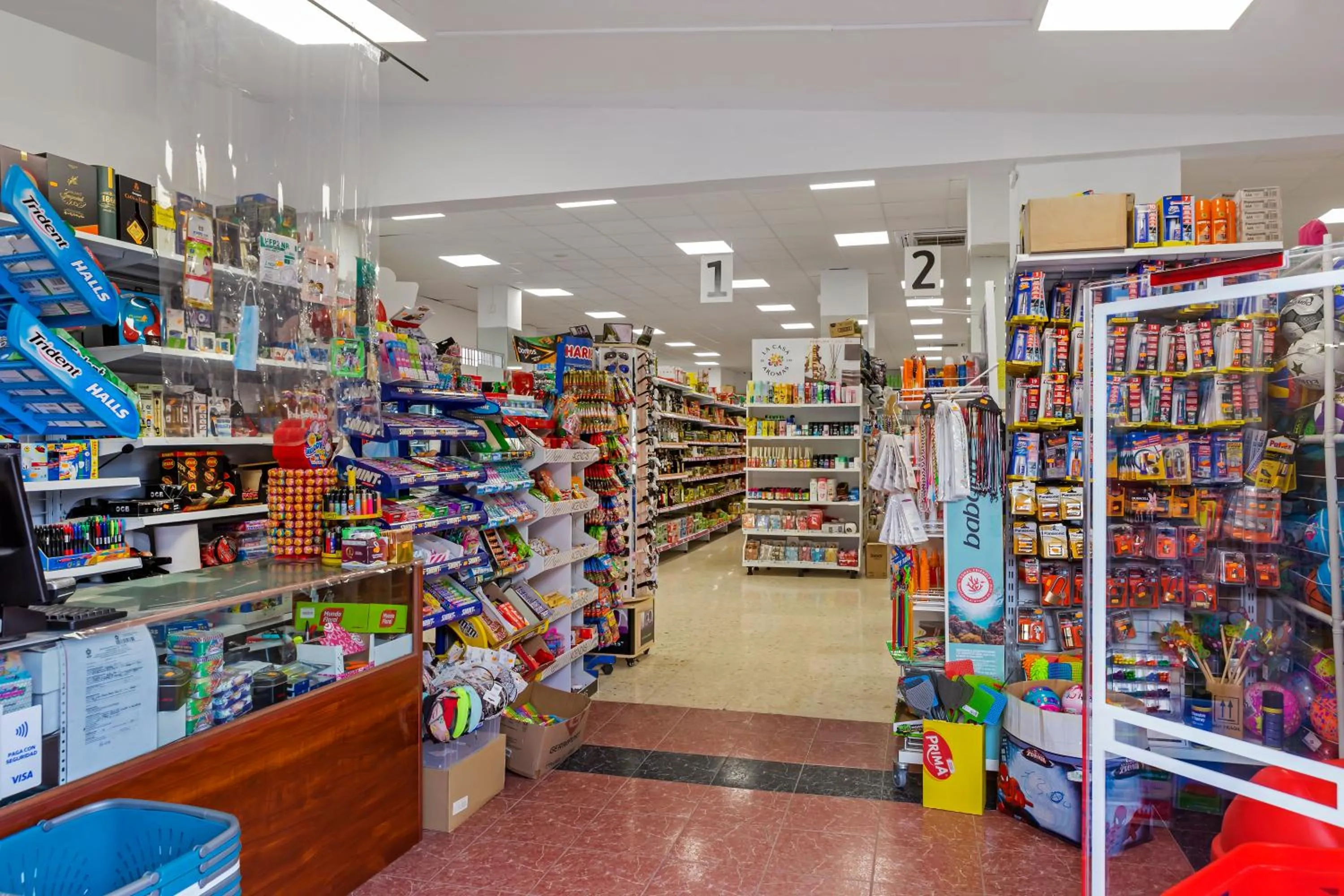 Supermarket/grocery shop in Los Amigos Beach Club
