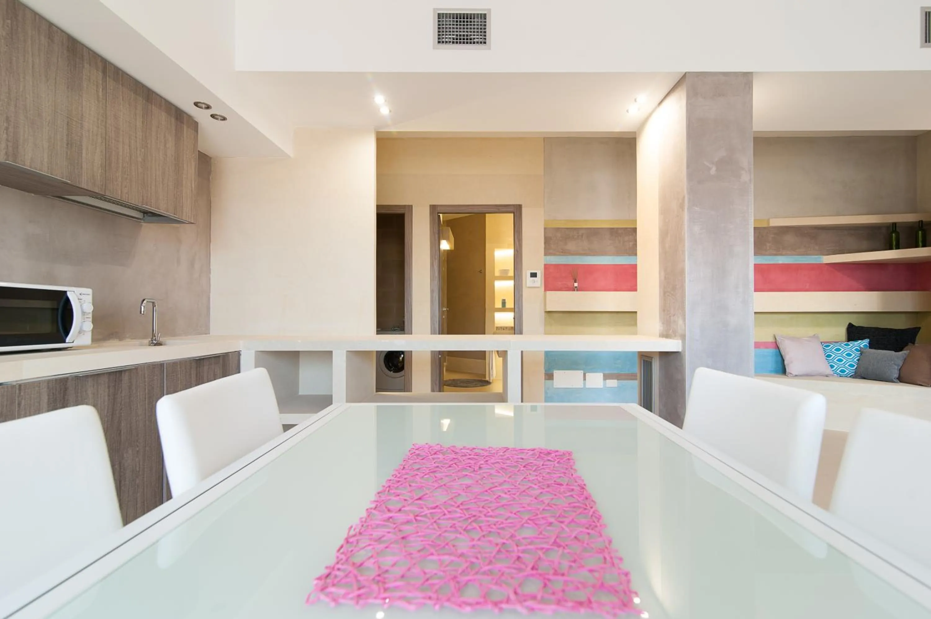 Dining area, Bed in Bianco Mare