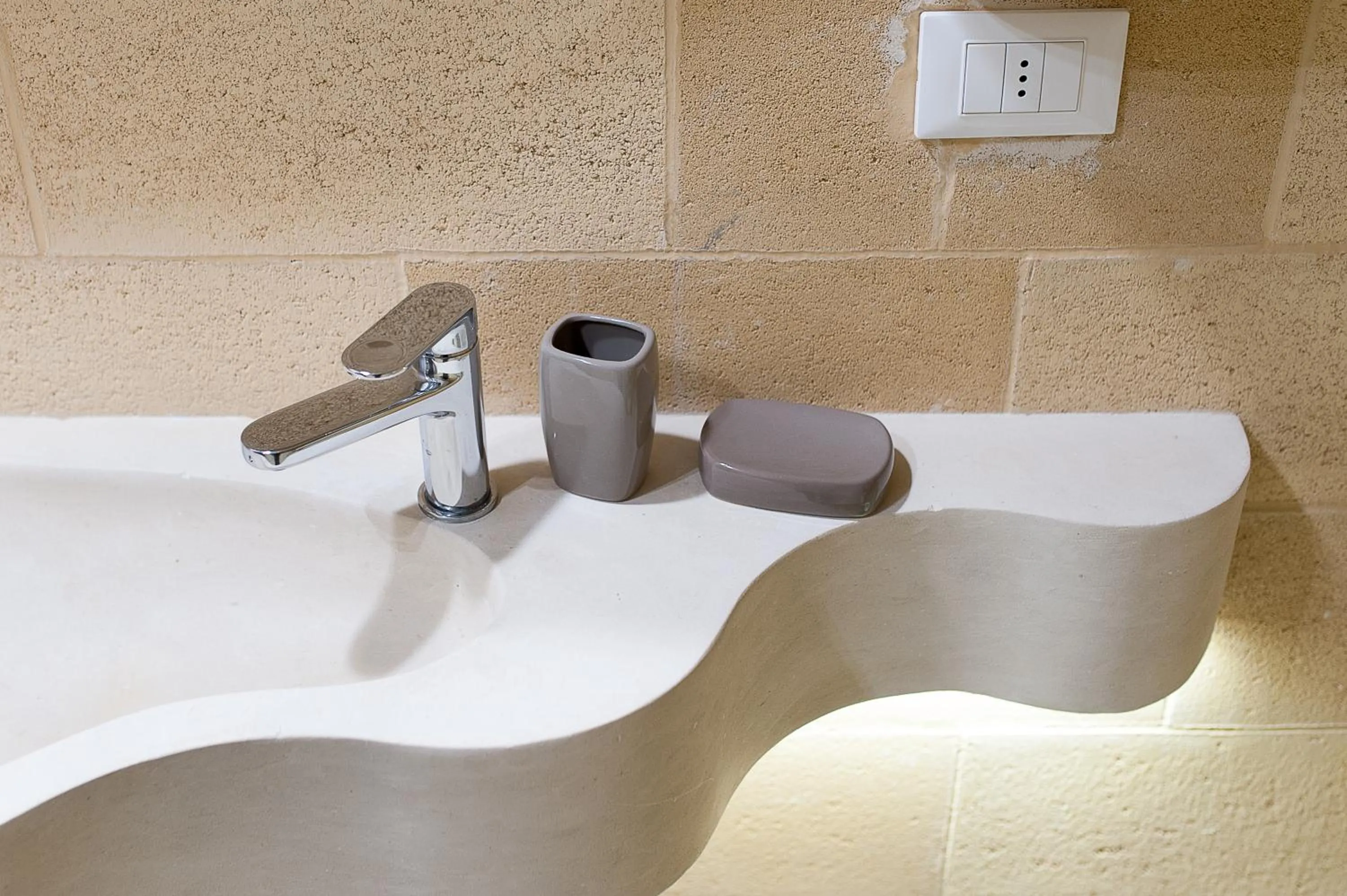 Bathroom in Bianco Mare