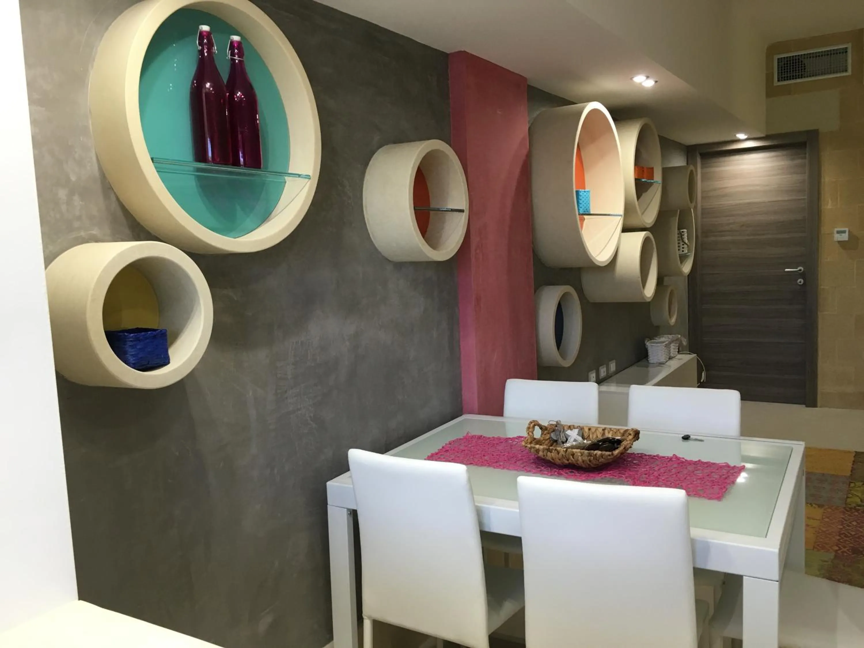 Dining area in Bianco Mare