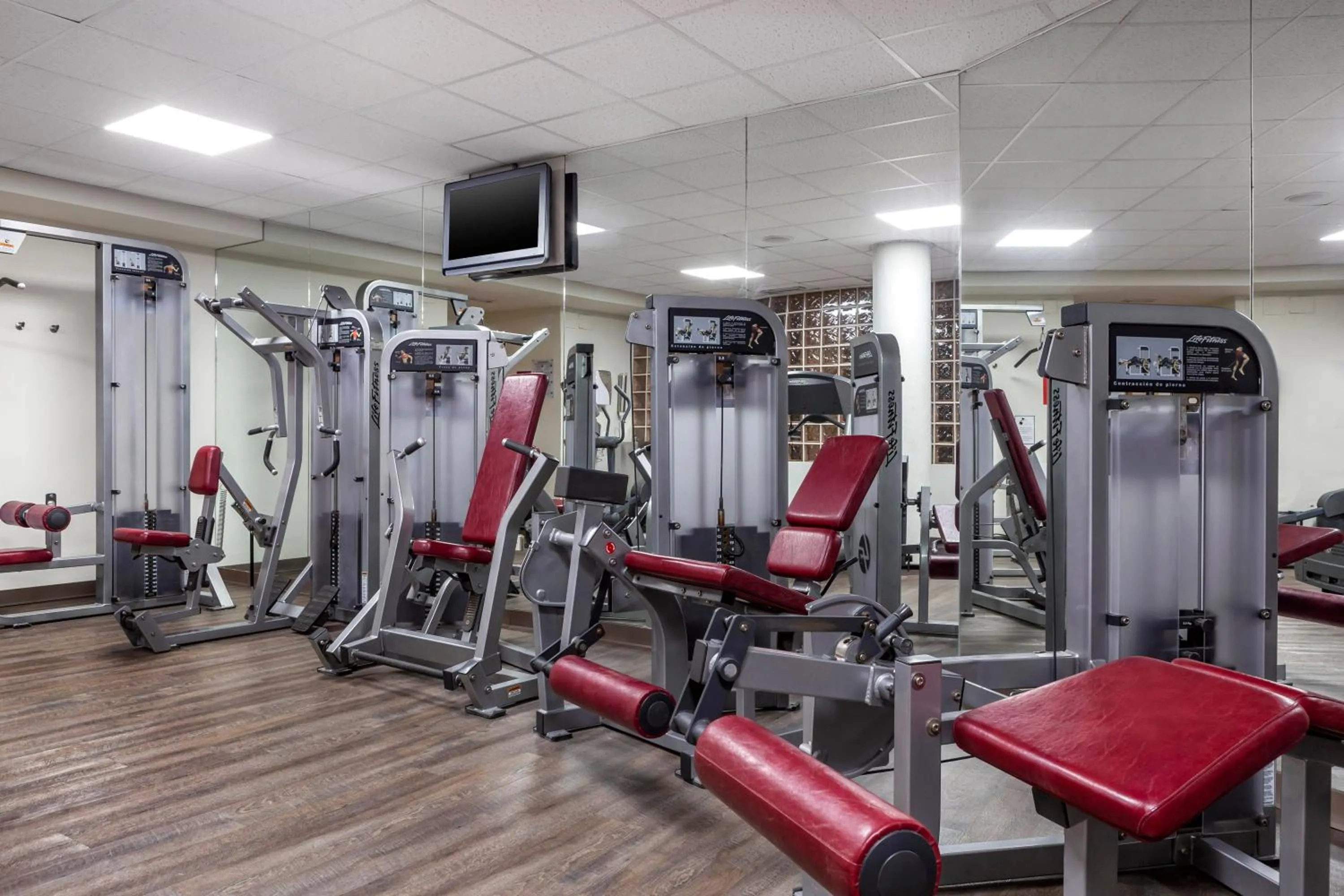 Fitness centre/facilities in Sahara Sunset