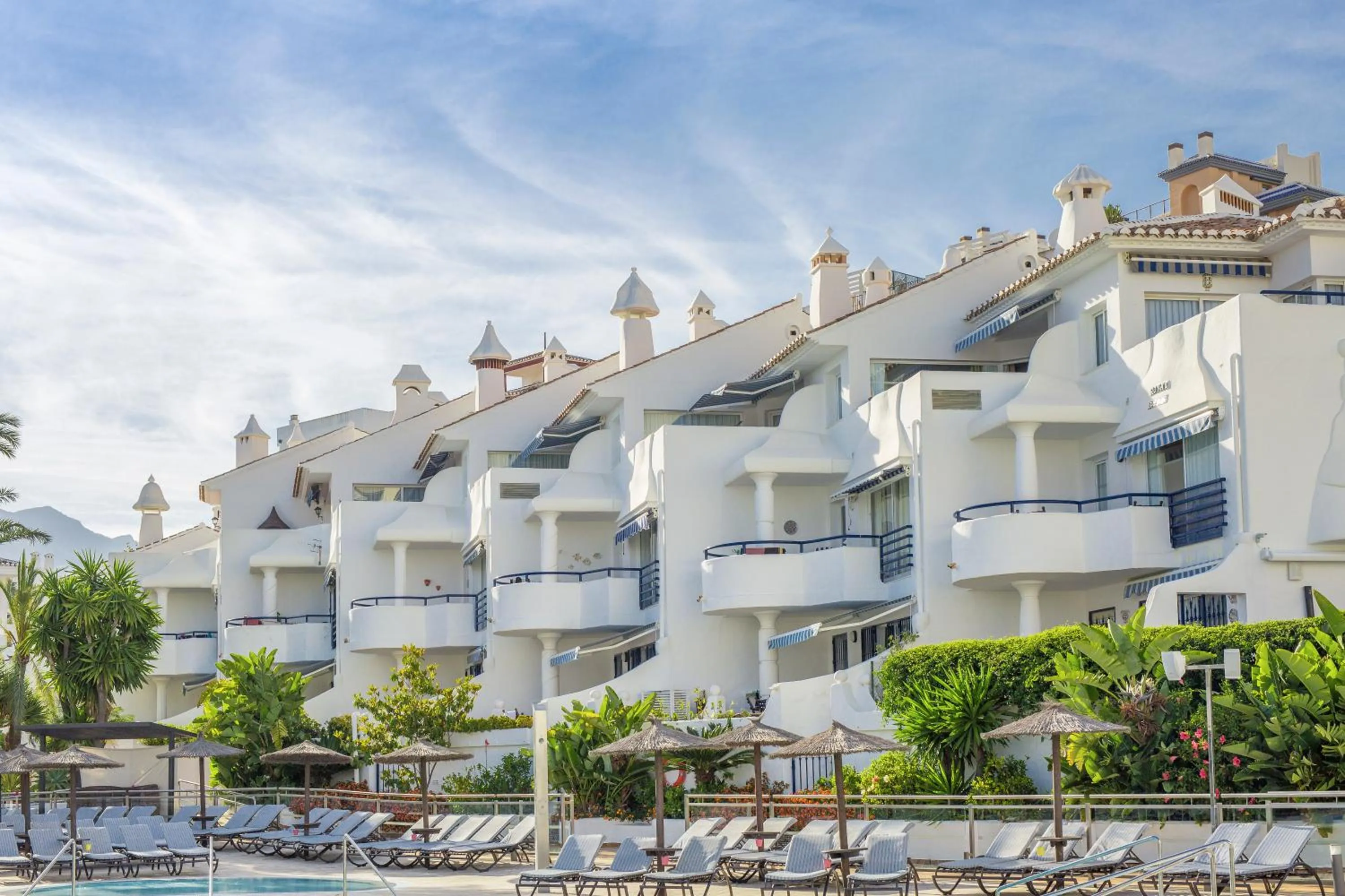 Property building in Sahara Sunset