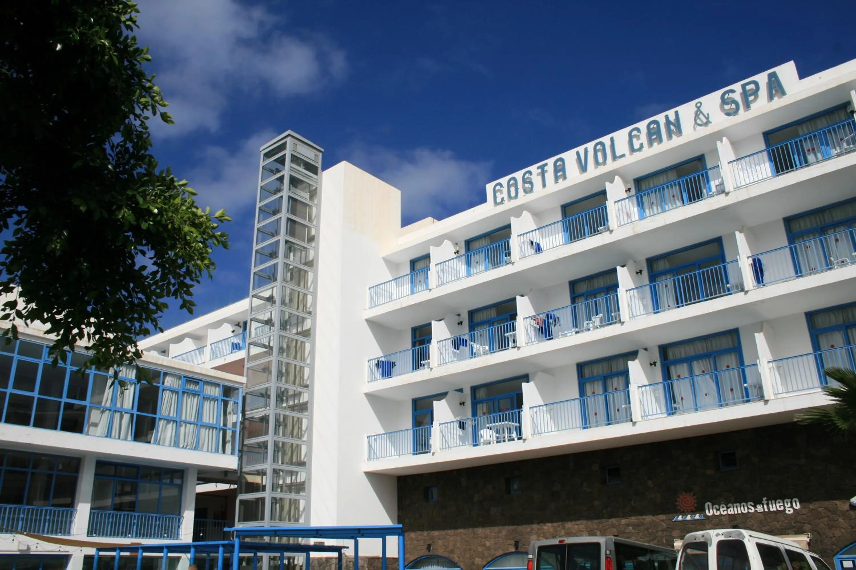 Property building in Aparthotel Costa Volcán & Spa
