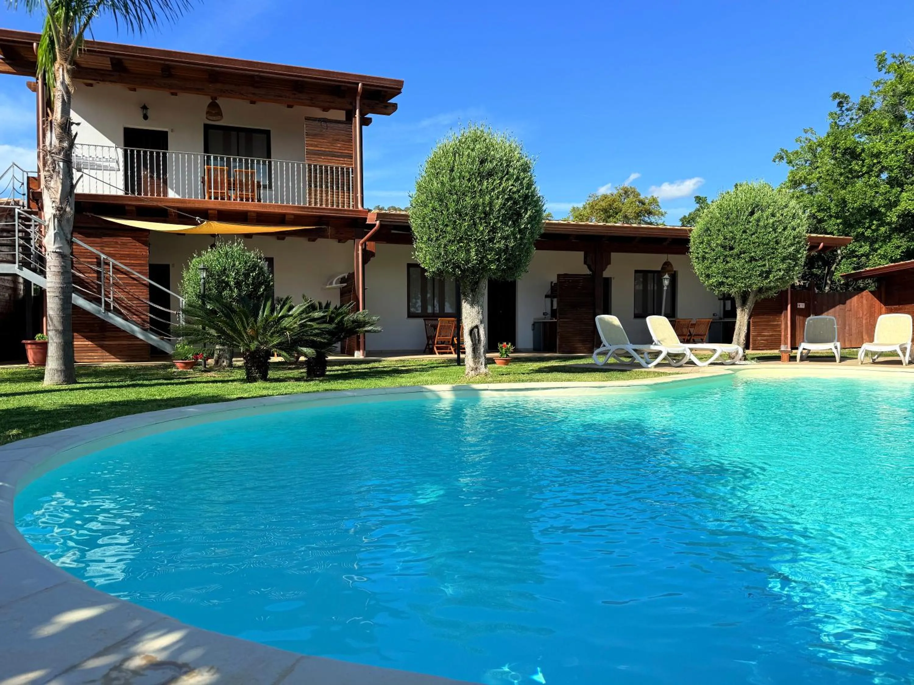 Property building in Casale Calabria