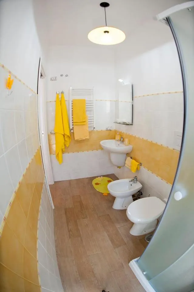 Bathroom in O' Paese E Masaniello