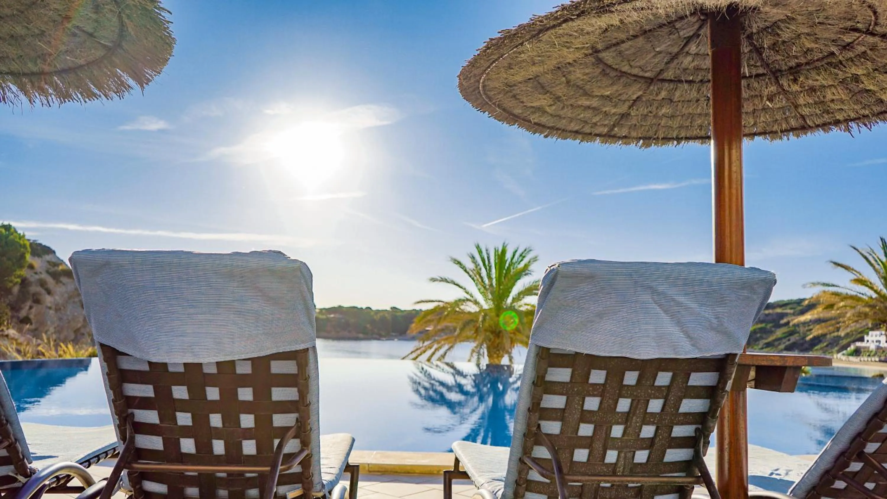 Swimming pool in White Sands Beach Club