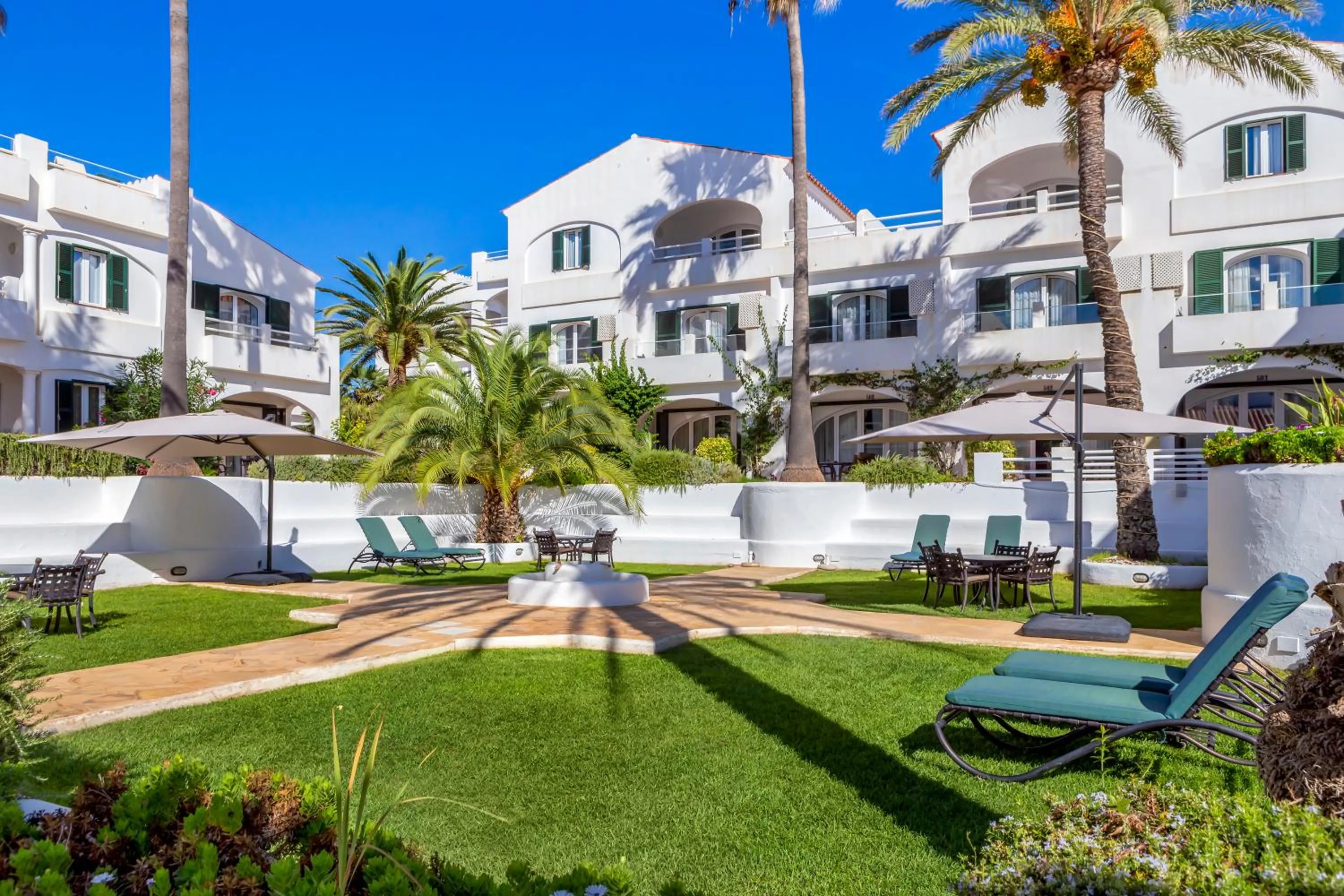 Property building in White Sands Beach Club