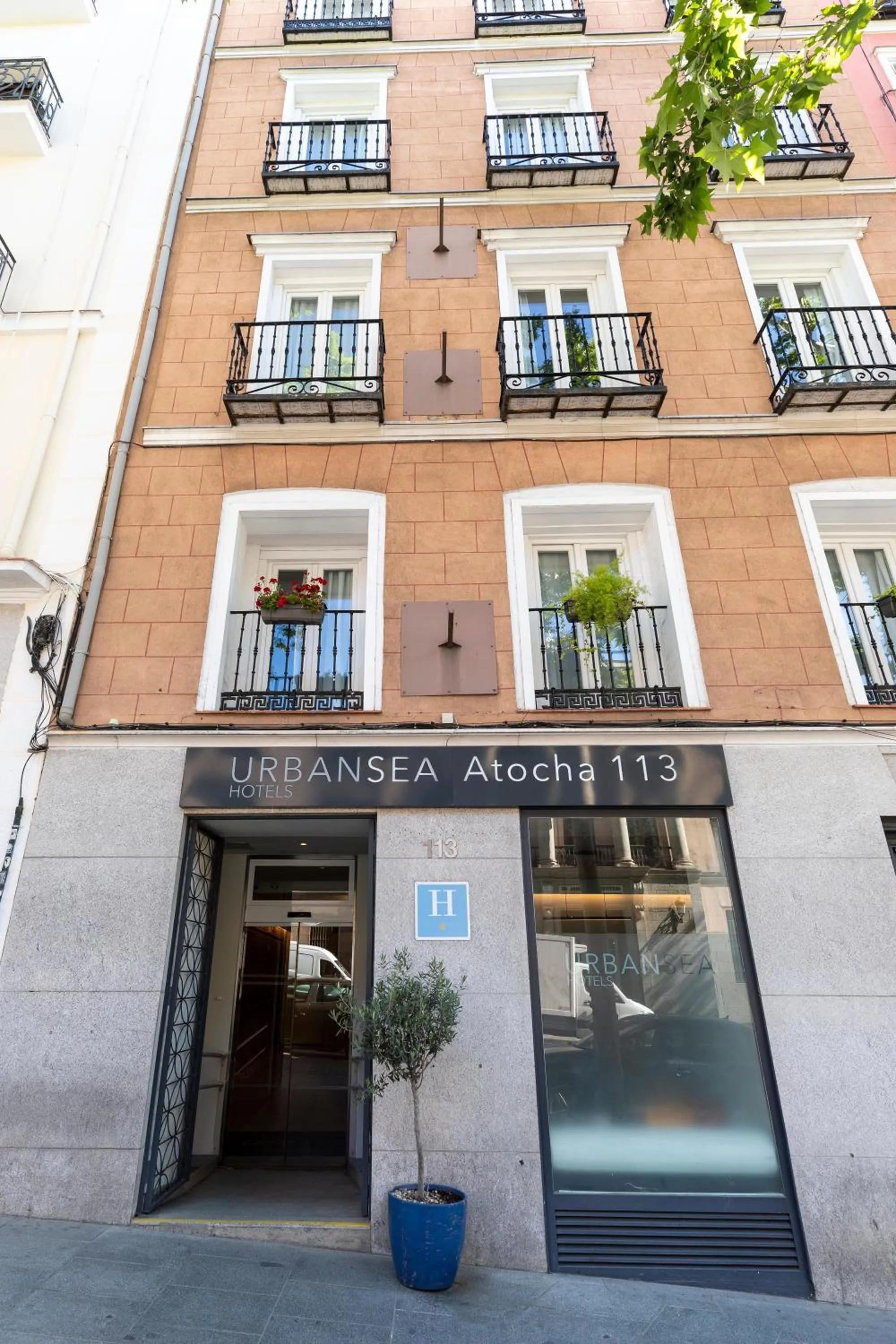 Property building in URBANSEA Atocha 113