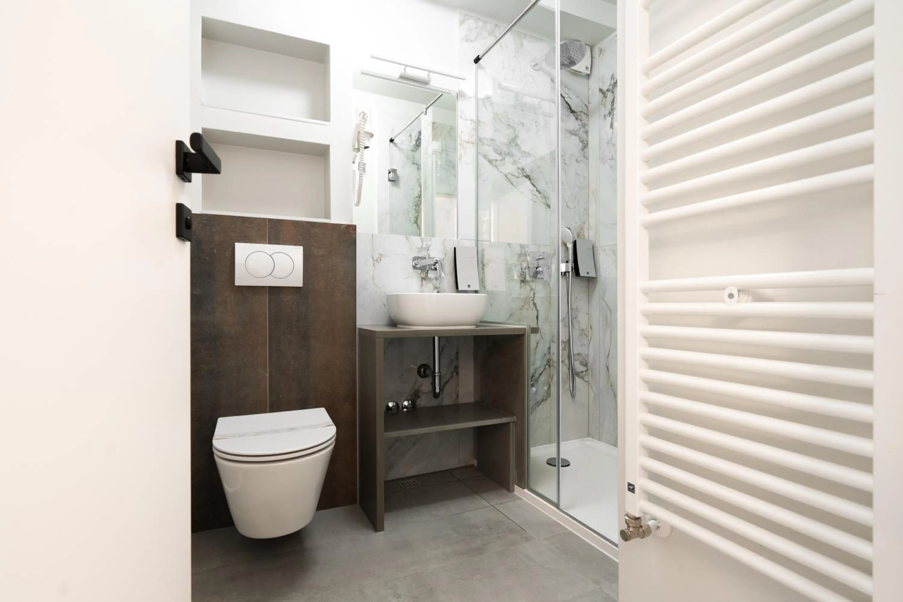 Bathroom in Hotel Alkar