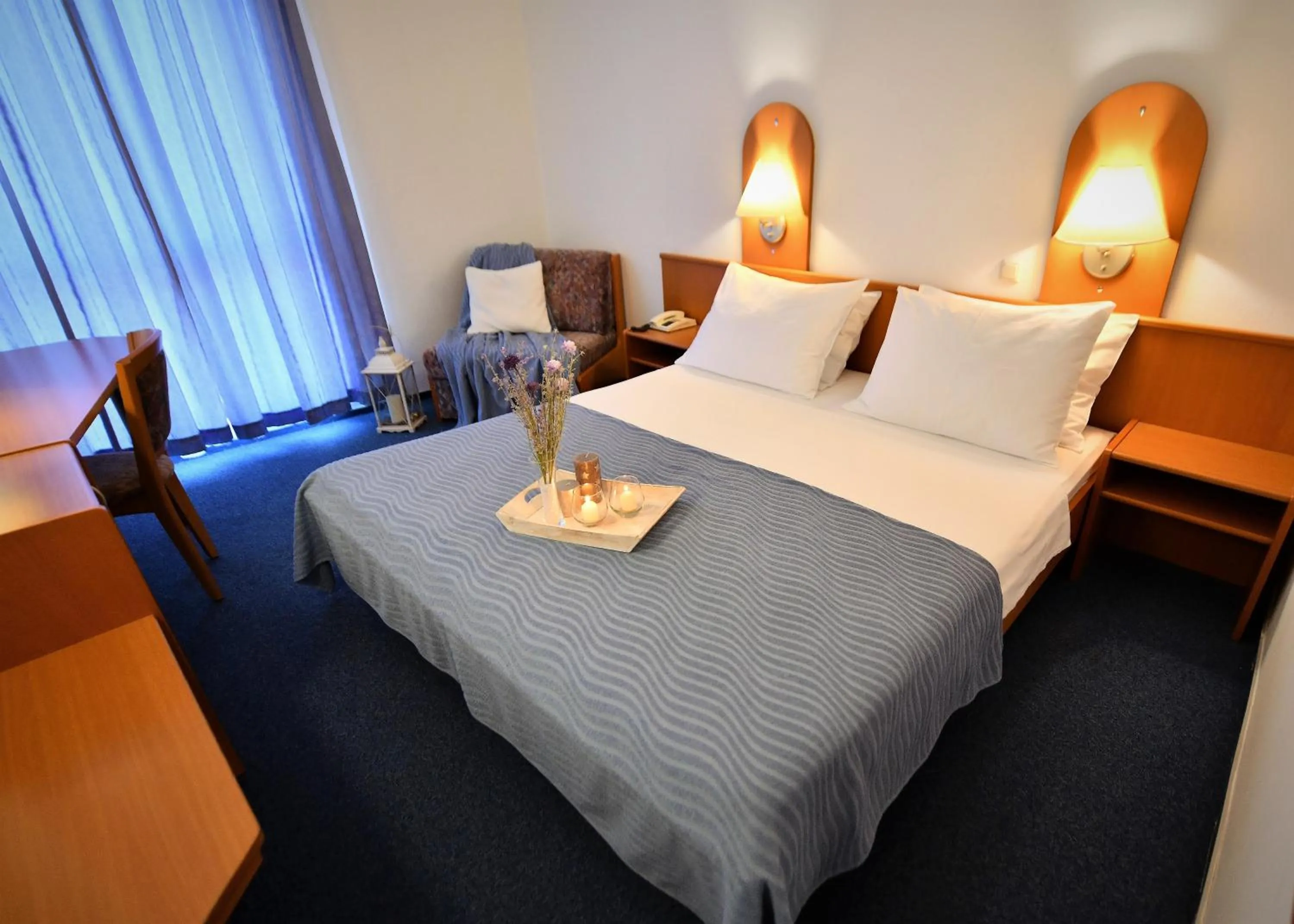 Bedroom, Bed in Hotel Alkar