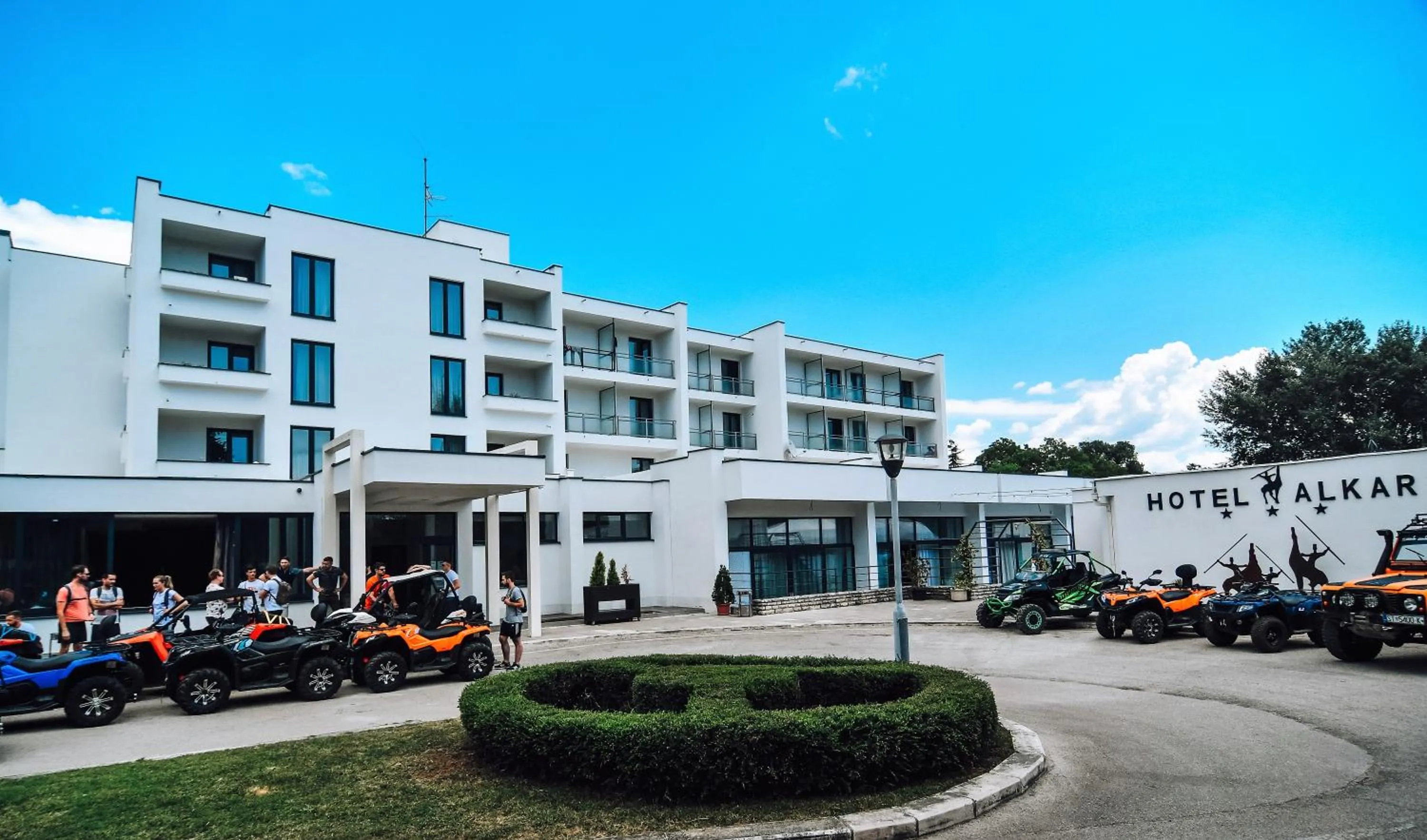 Property building in Hotel Alkar