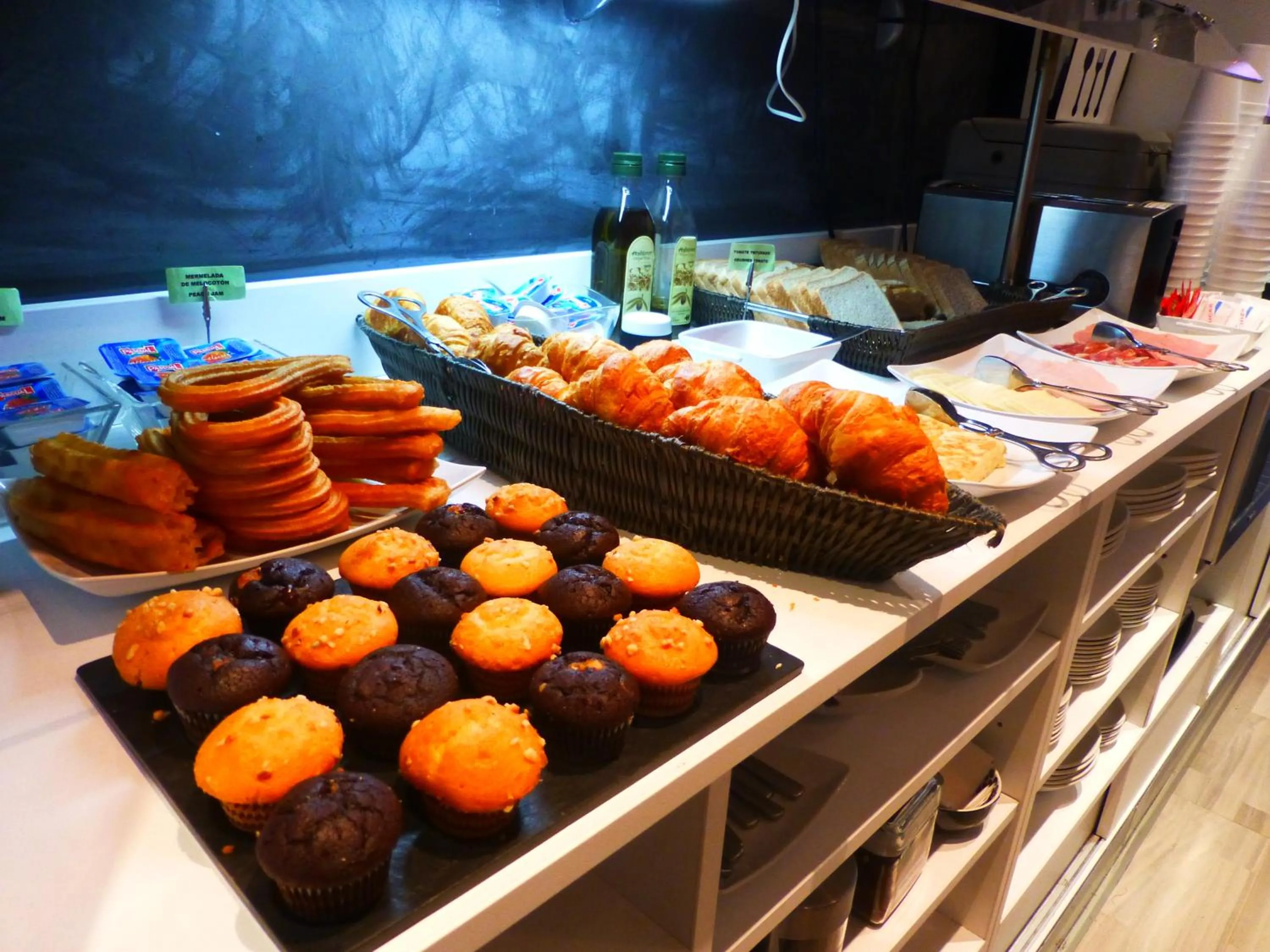 Food in Mayerling Hotel