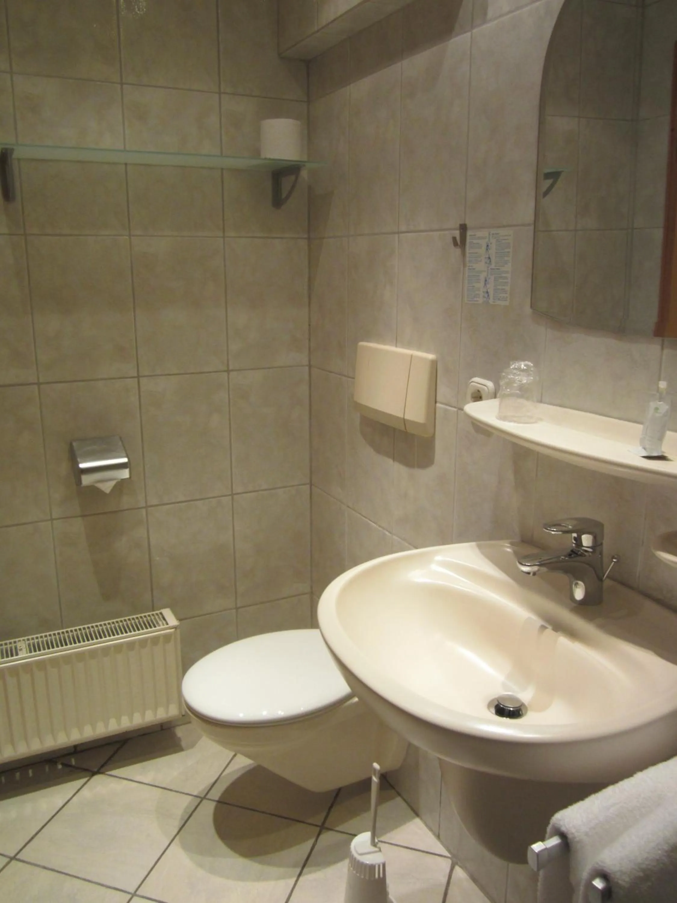 Bathroom in Landgasthof Goldene Rose