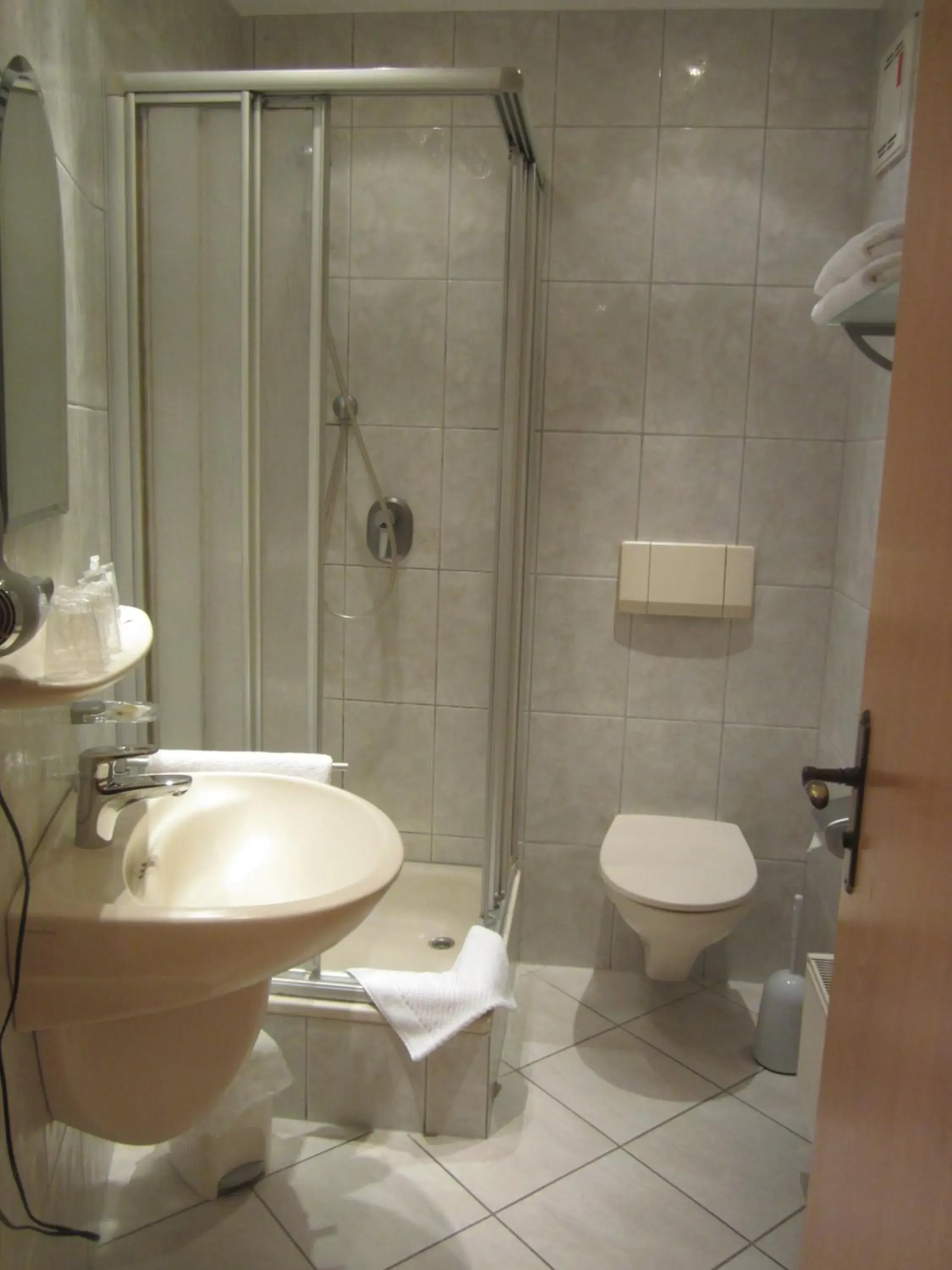 Large Twin Room in Landgasthof Goldene Rose Large Twin Room in Landgasthof Goldene Rose