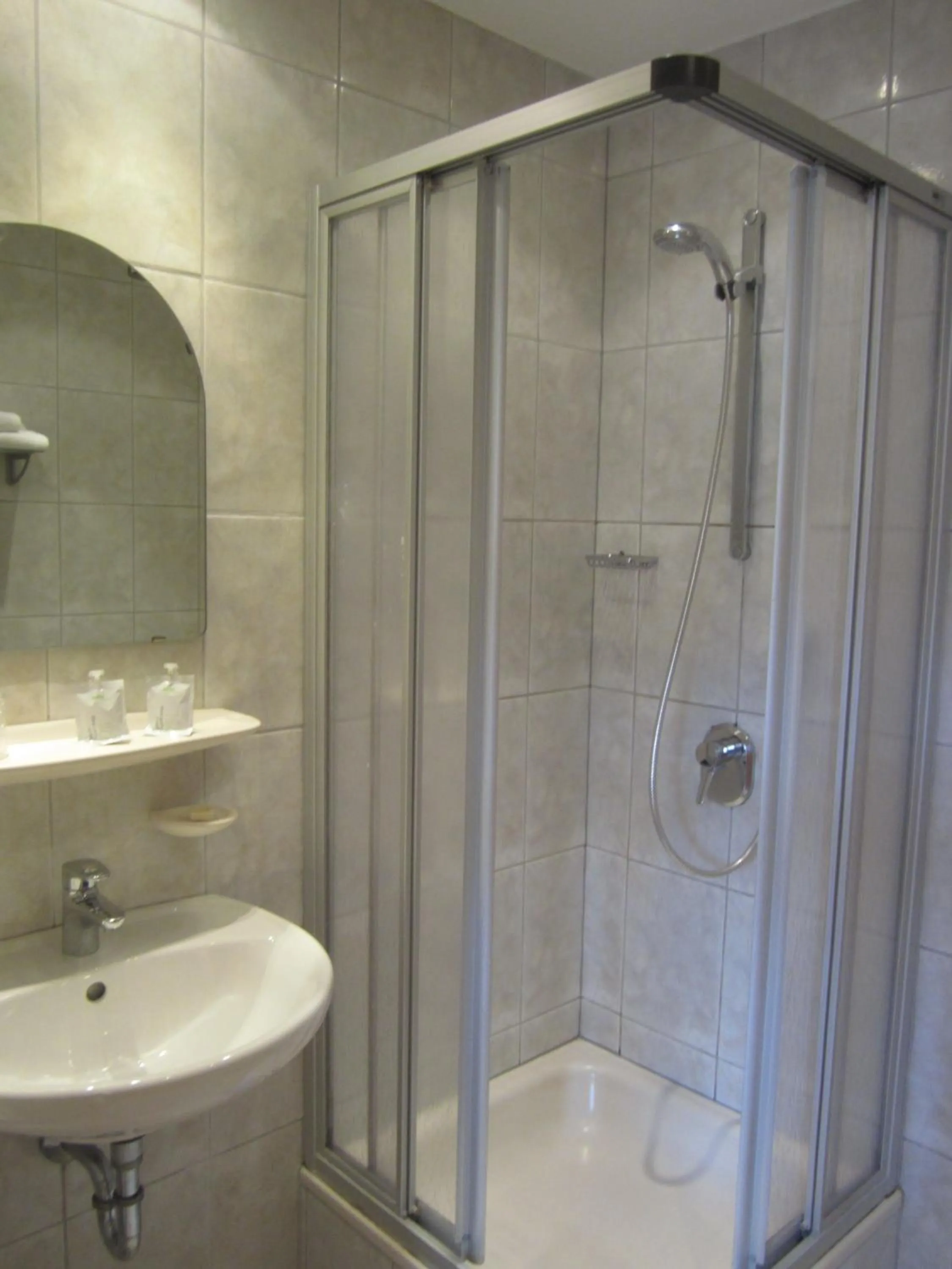 Bathroom in Landgasthof Goldene Rose