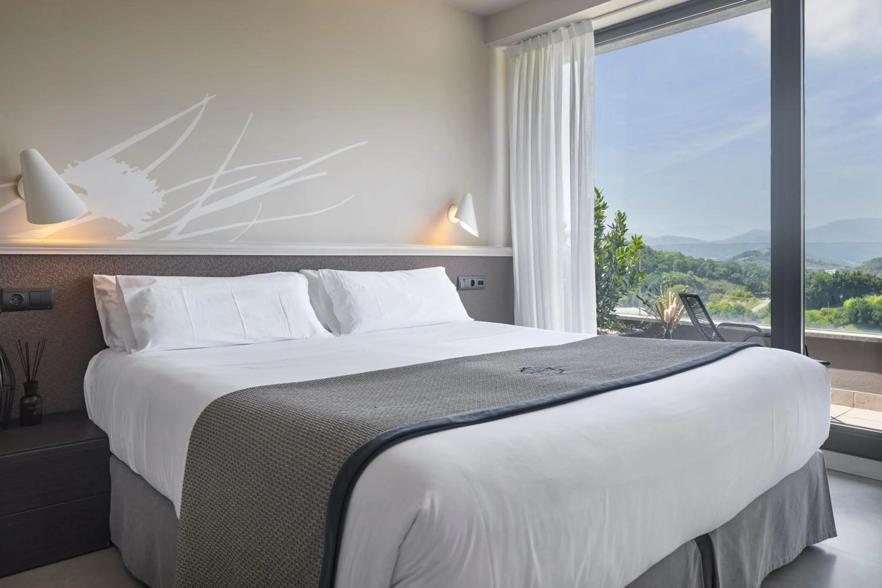 Bed in Irenaz Resort Apartamentos