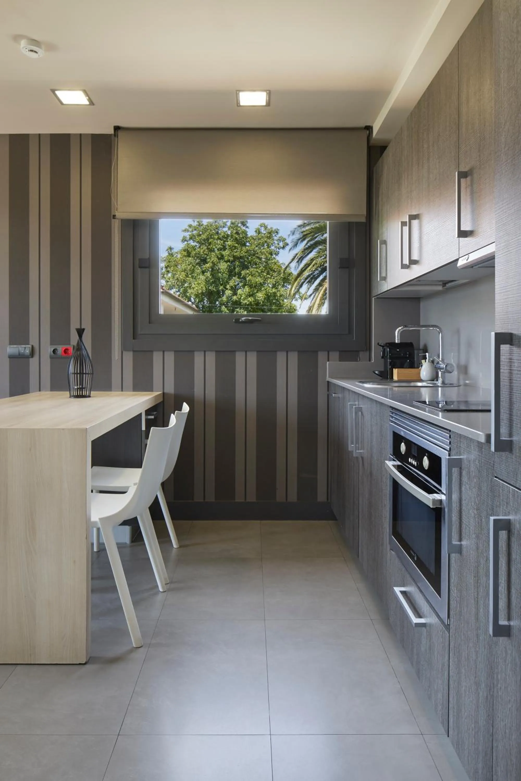 kitchen in Irenaz Resort Apartamentos