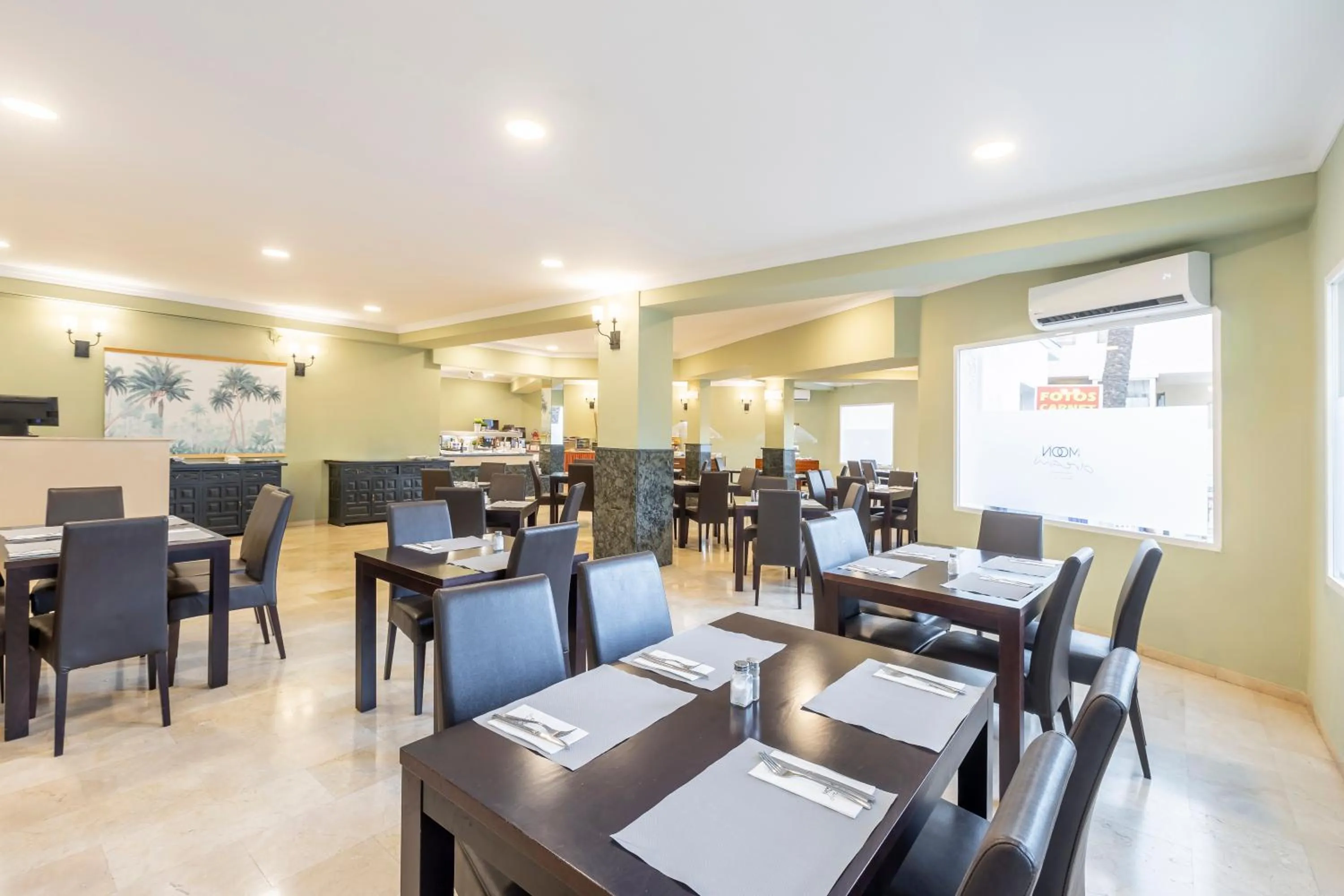 Breakfast in Moon Dreams Fuengirola