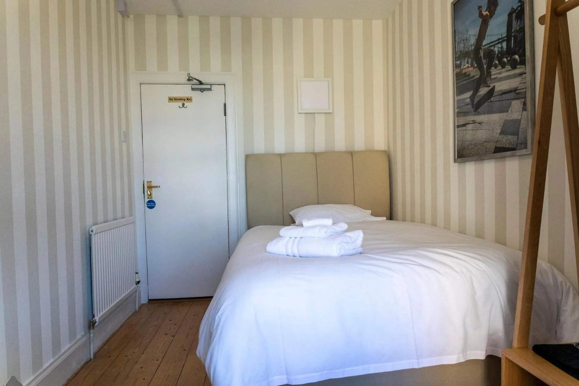 Bed in Cawdor House B&B