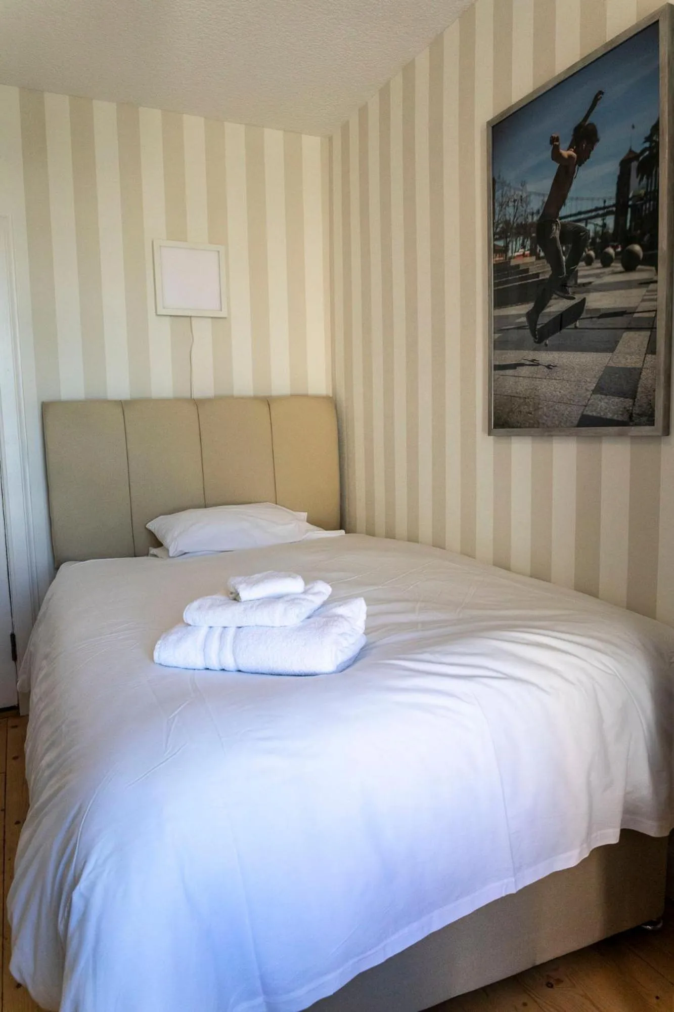 Bed in Cawdor House B&B