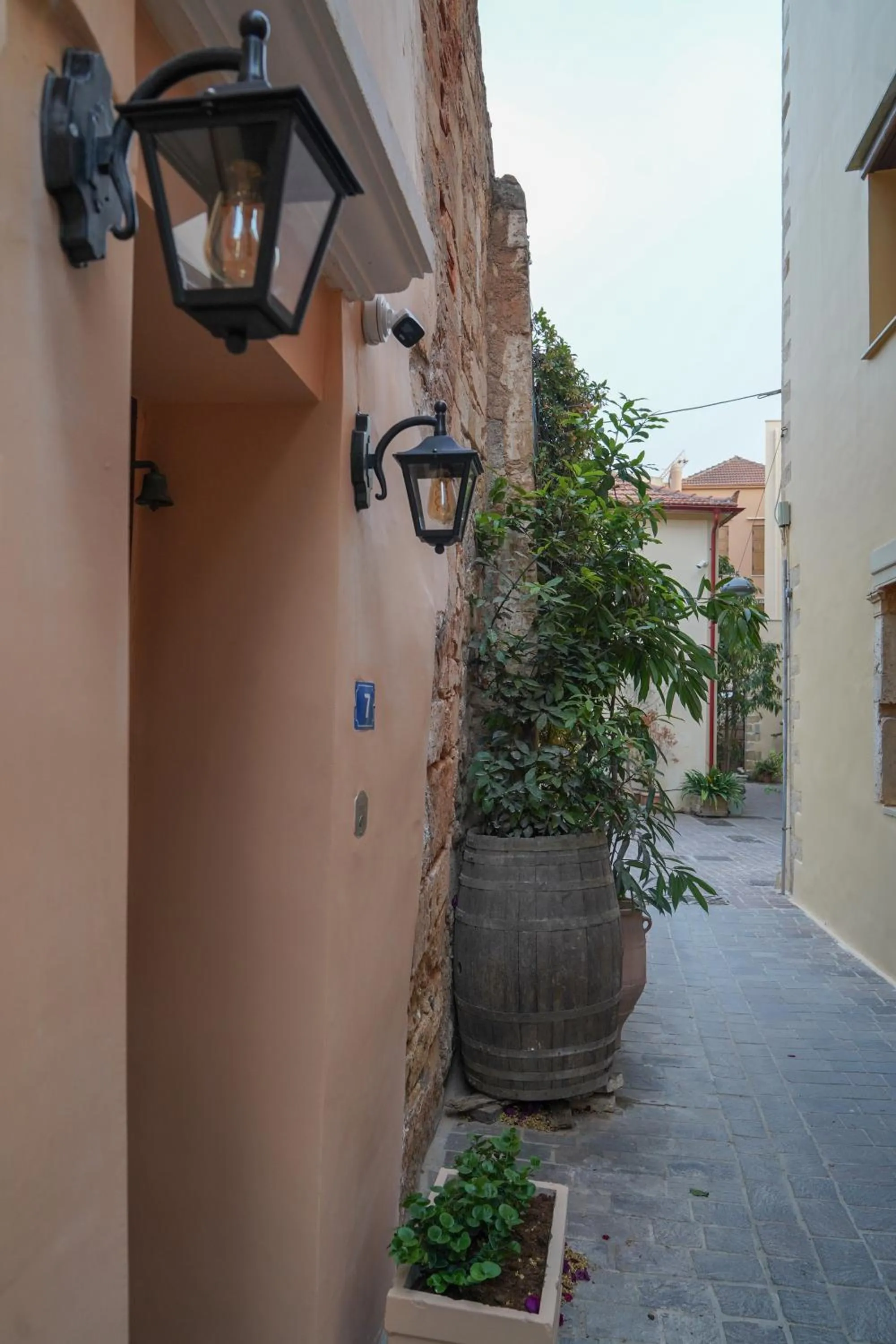 Property building in Venetian Palace Chania