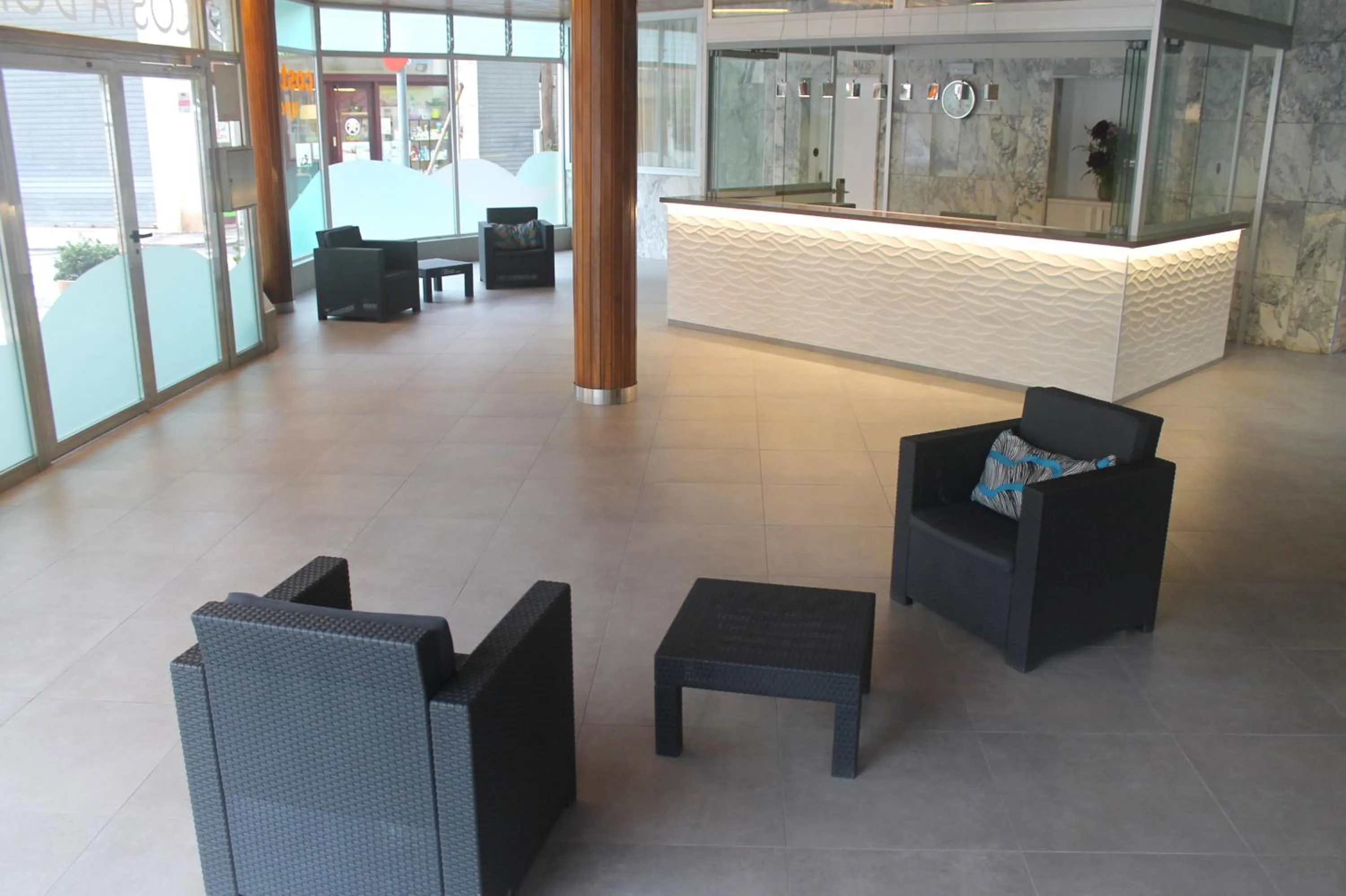 Lobby or reception in Apartaments Costa d'Or