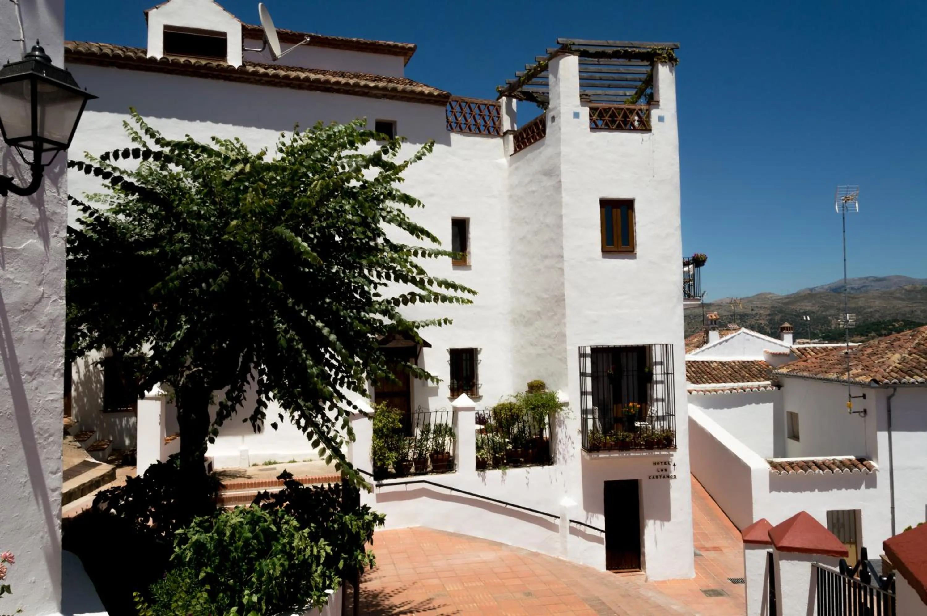 Property building in Hotel Los Castaños