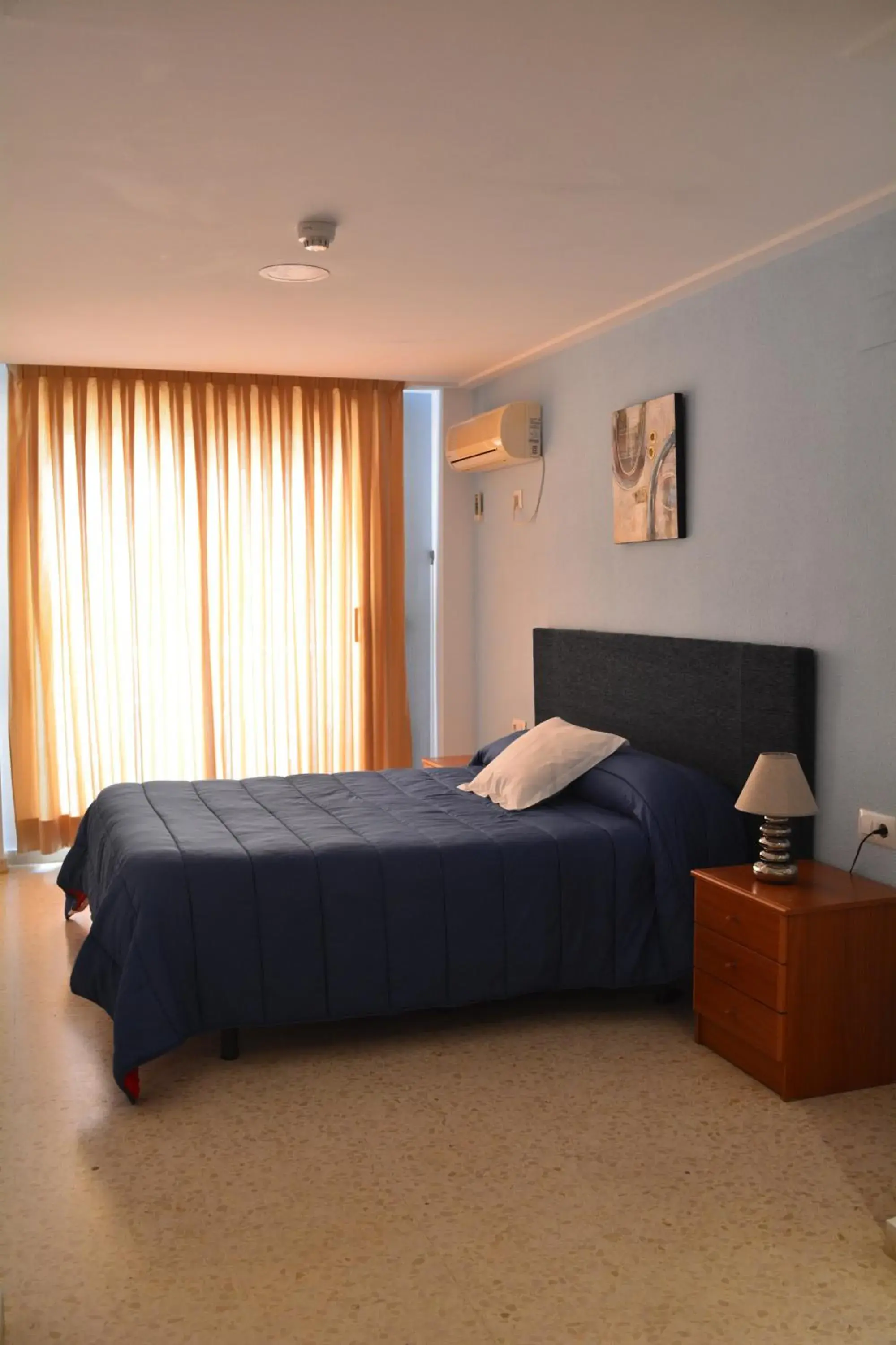 Triple Room in Hotel L'Escala Triple Room in Hotel L'Escala