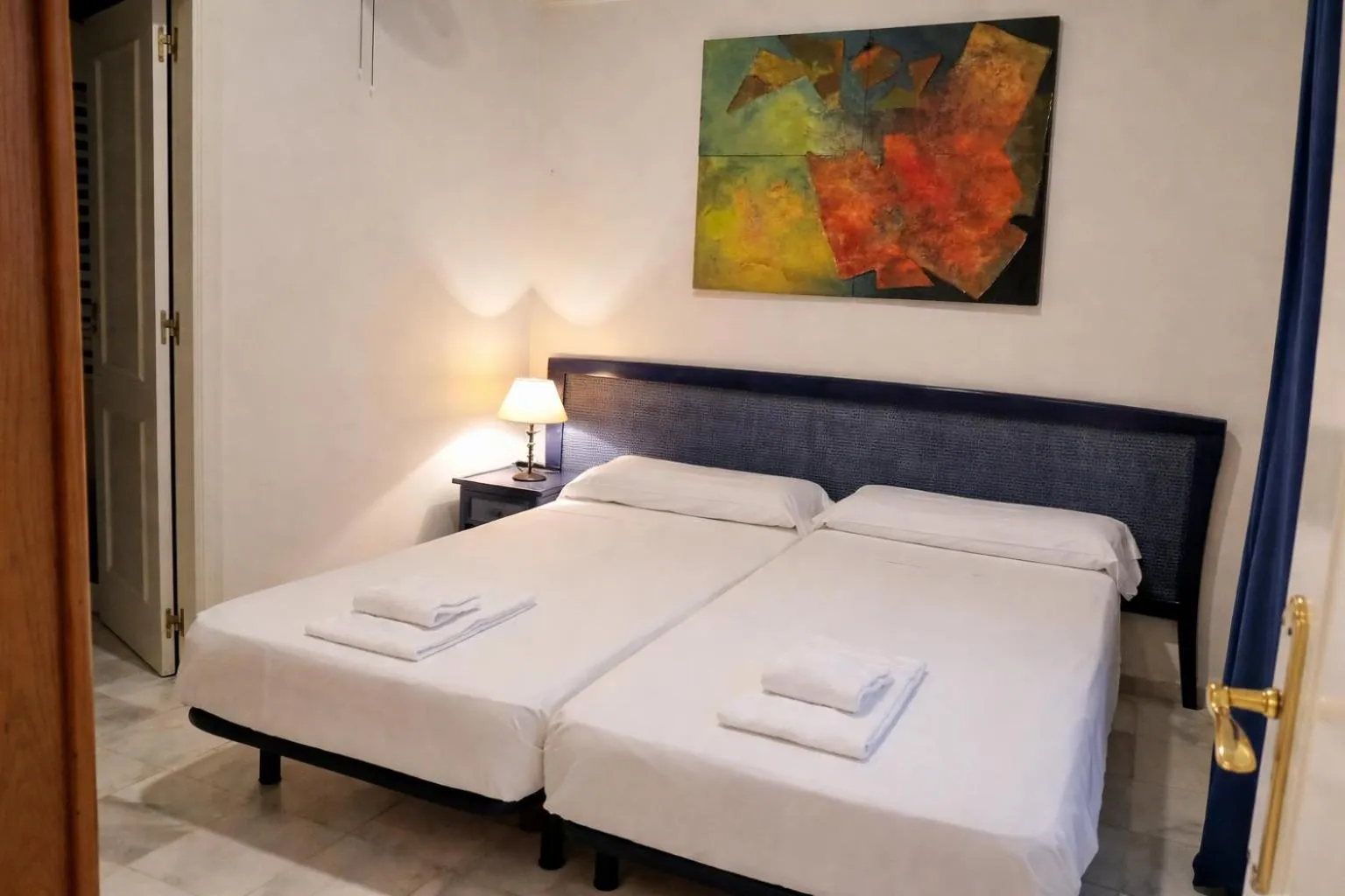 Bed in Apartamentos Larga 70