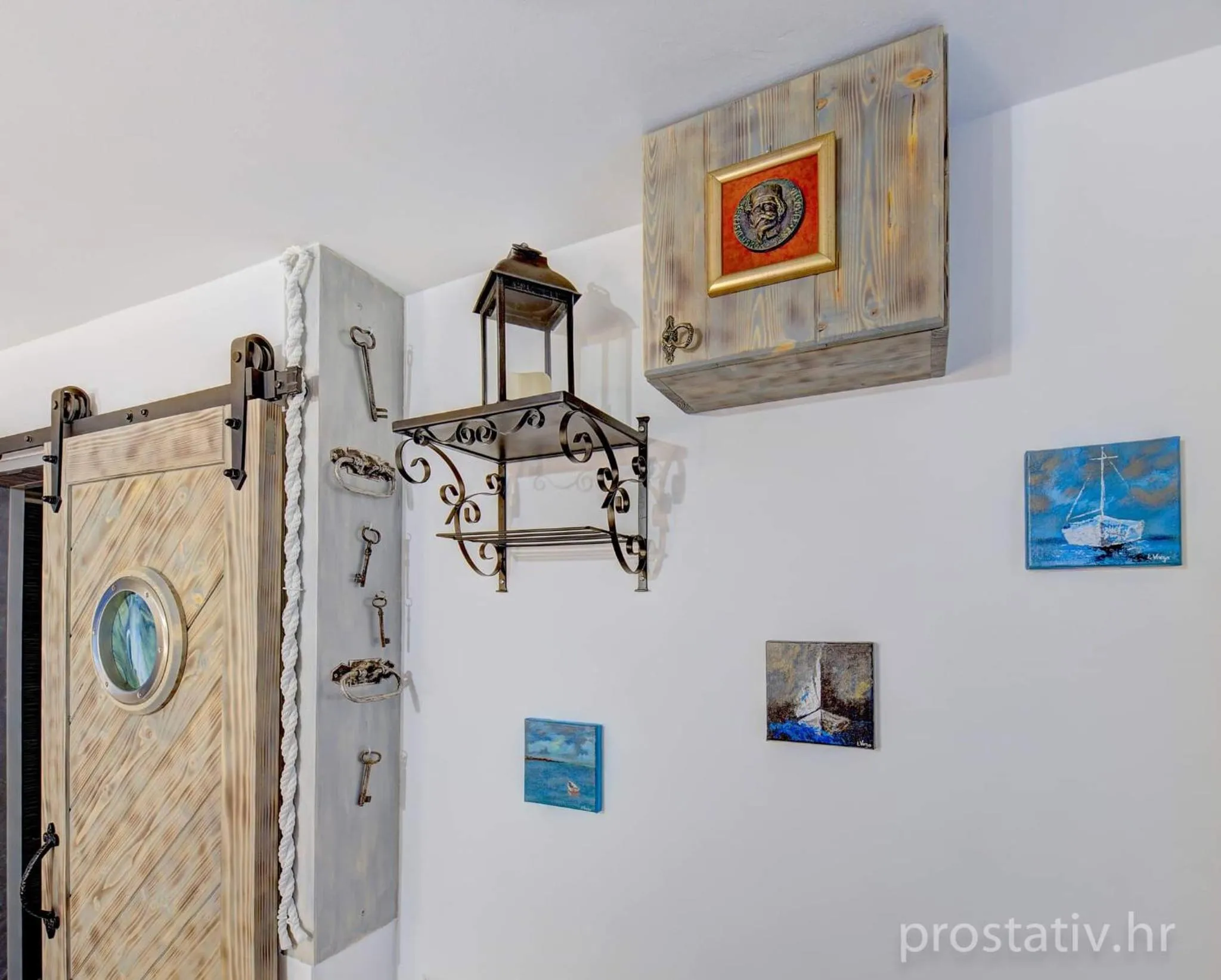 Decorative detail in City Apartments & Studio App Frankopan