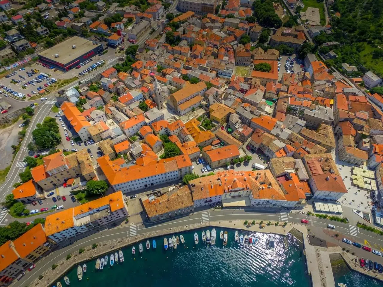 Neighbourhood in City Apartments & Studio App Frankopan