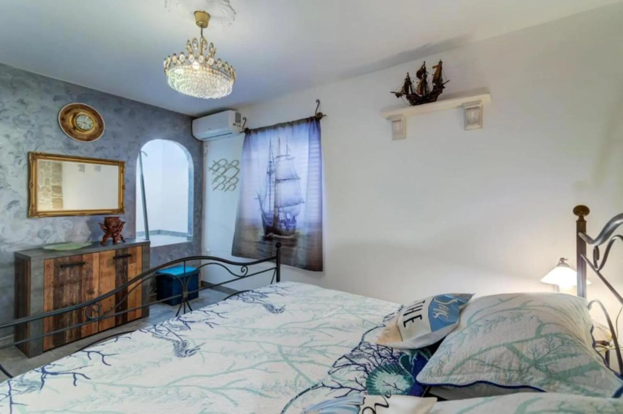 Bed in City Apartments & Studio App Frankopan