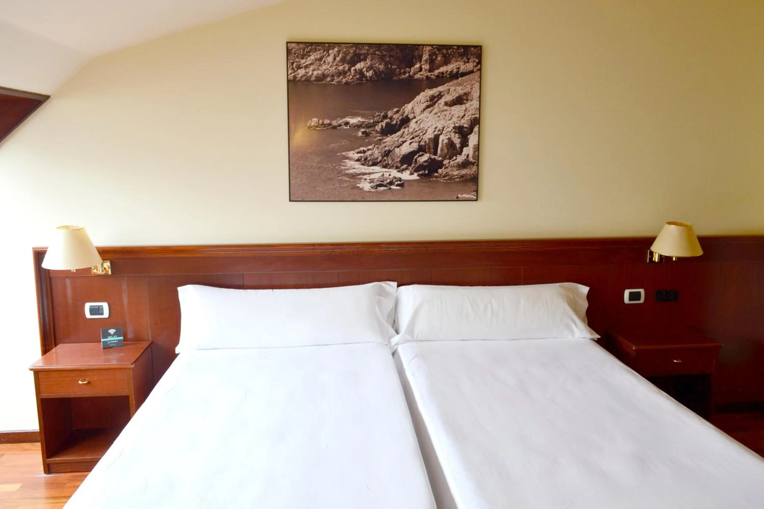 Bed in Hotel Alda El Suizo