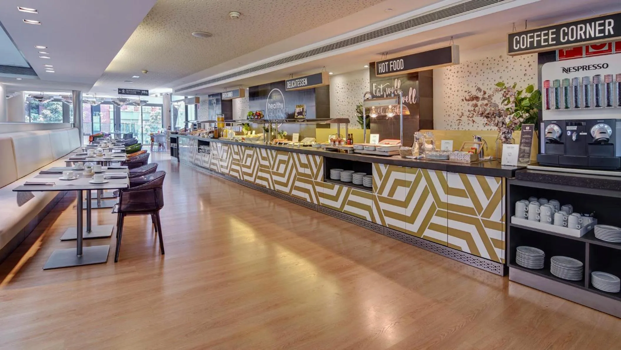 Breakfast in Sercotel Hotel Rosellon