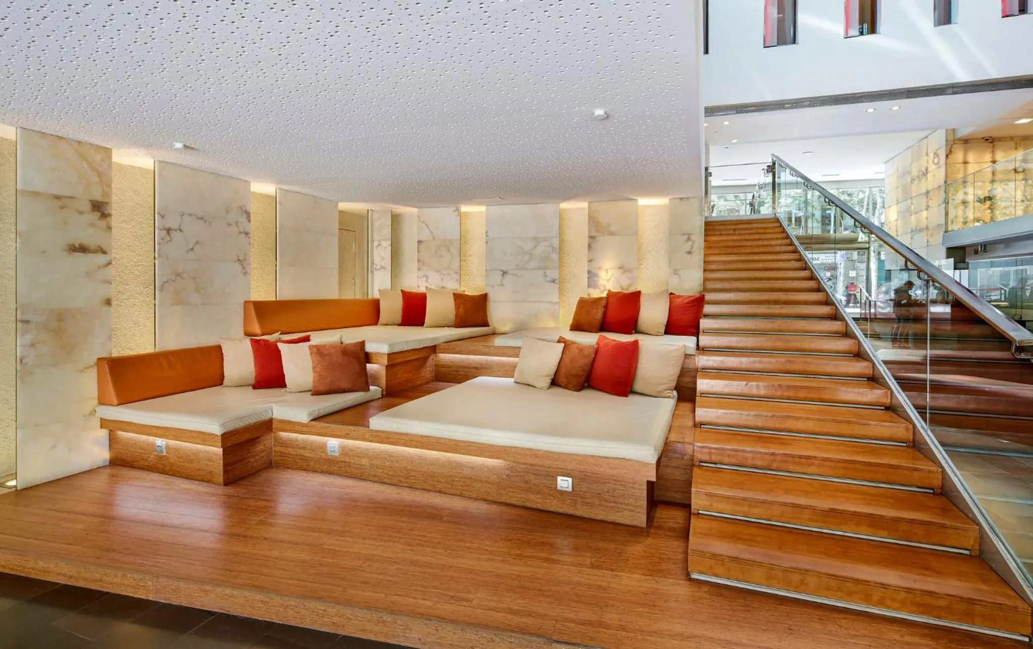 Decorative detail in Sercotel Hotel Rosellon