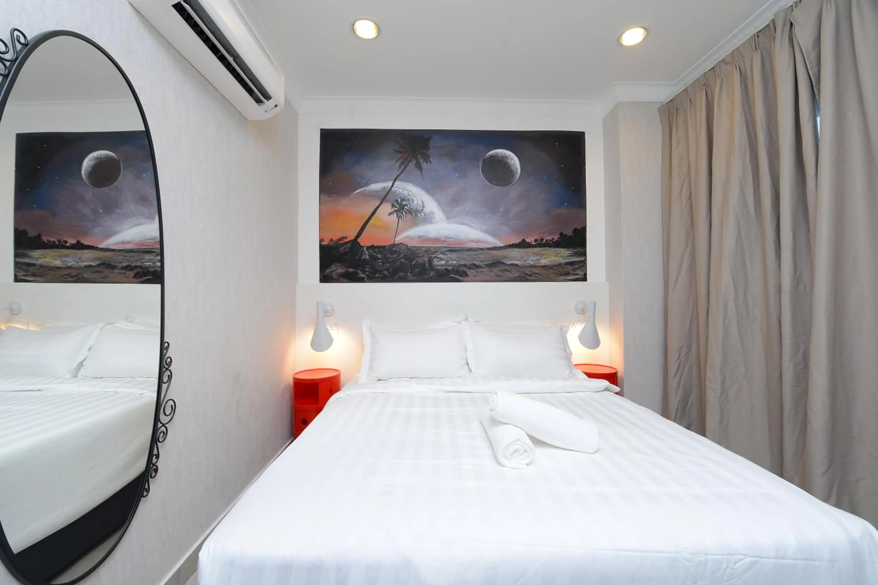 Photo of the whole room in Hotel de Art @ i-City