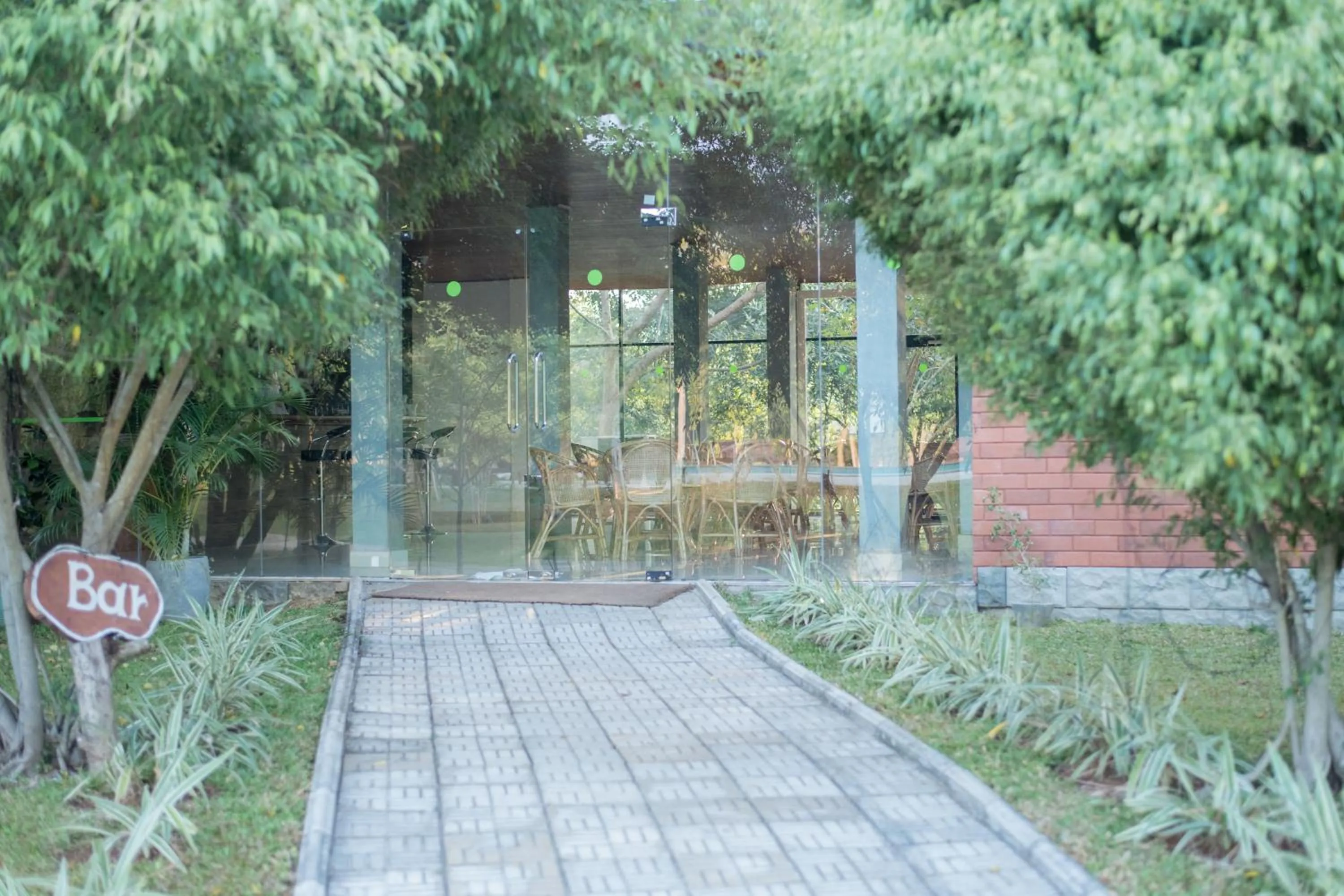 Garden in Sungreen Resort Habarana