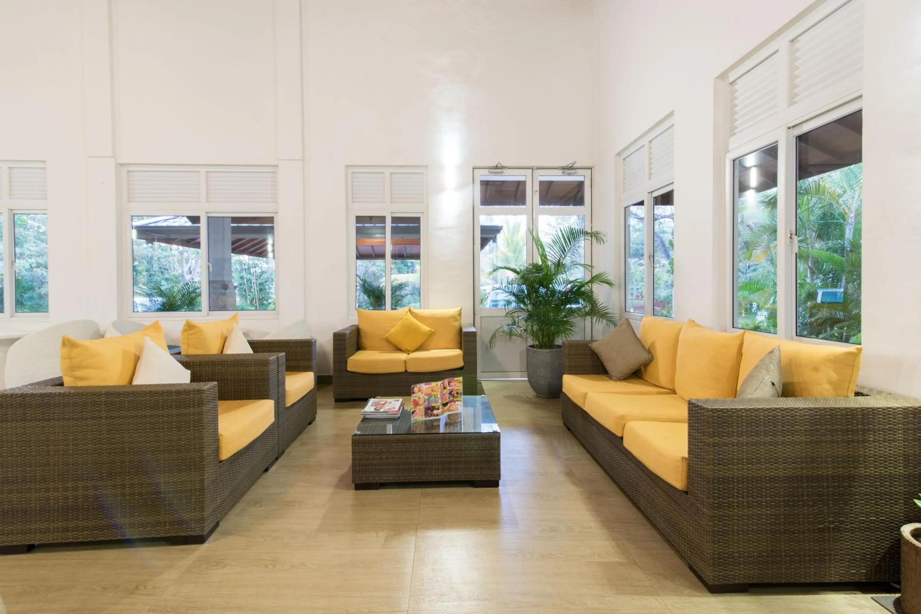 Lobby or reception in Sungreen Resort Habarana