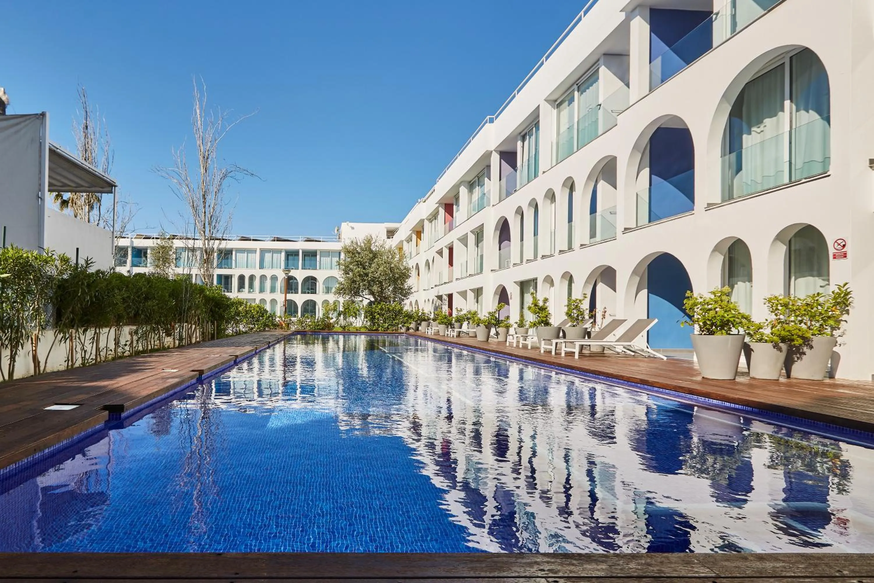 Swimming pool in Ebano Hotel Apartments & Spa