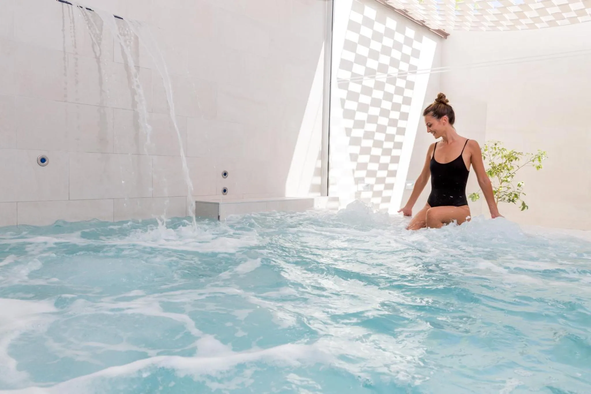 People in Ebano Hotel Apartments & Spa