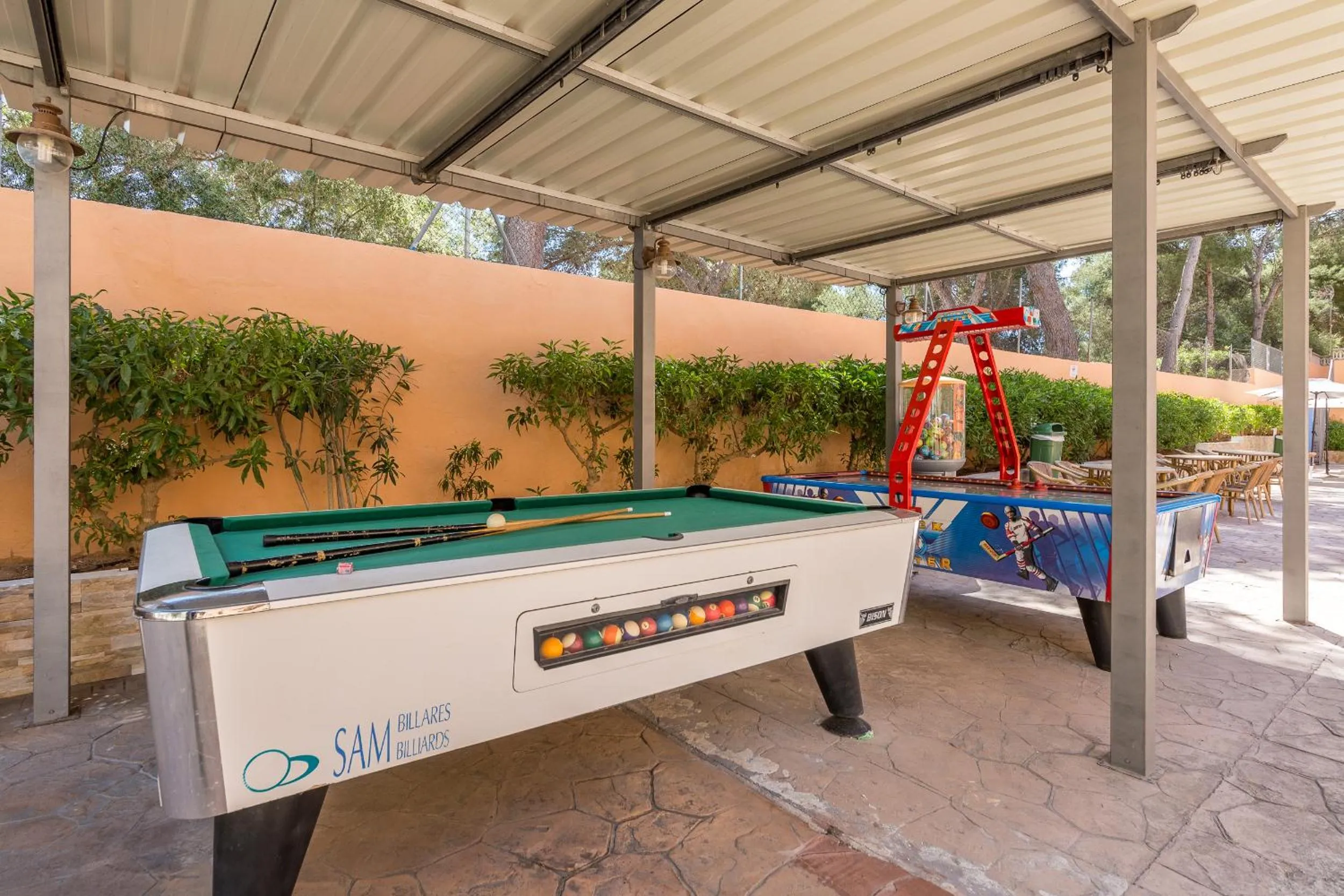 Swimming pool in Hotel Costa Mediterraneo