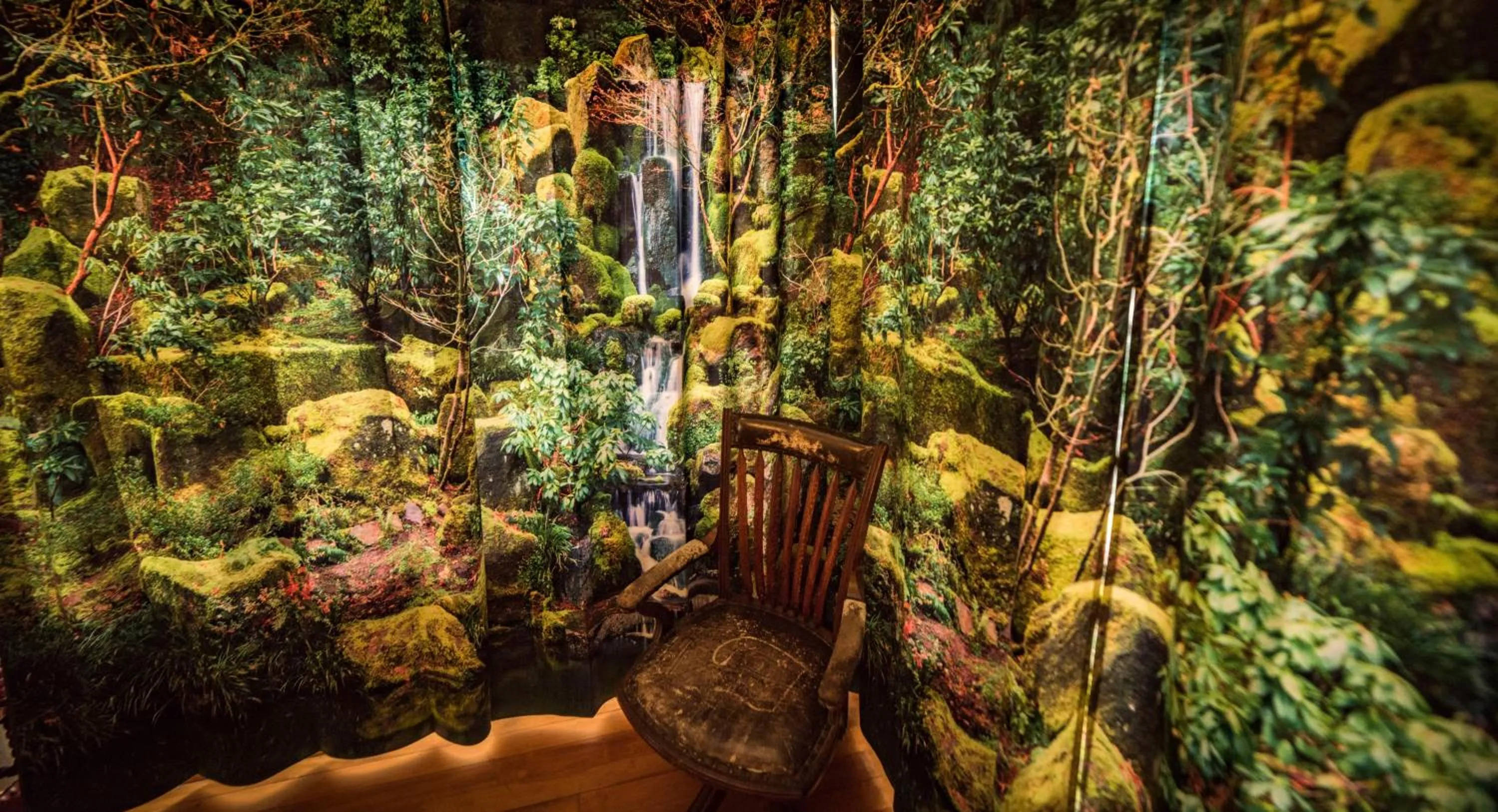 Decorative detail in Barbs Place