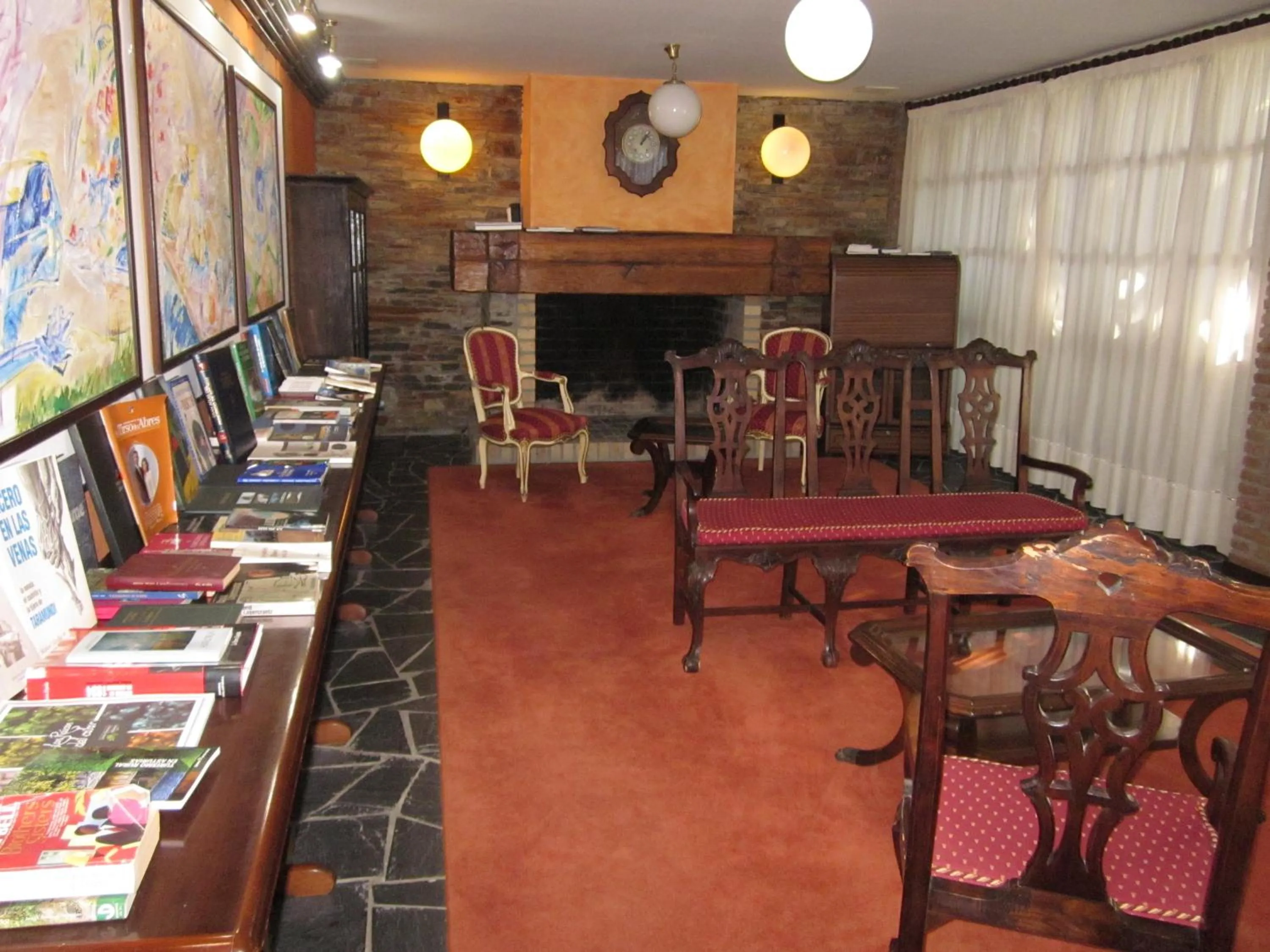 Communal lounge/ TV room in La Rectoral