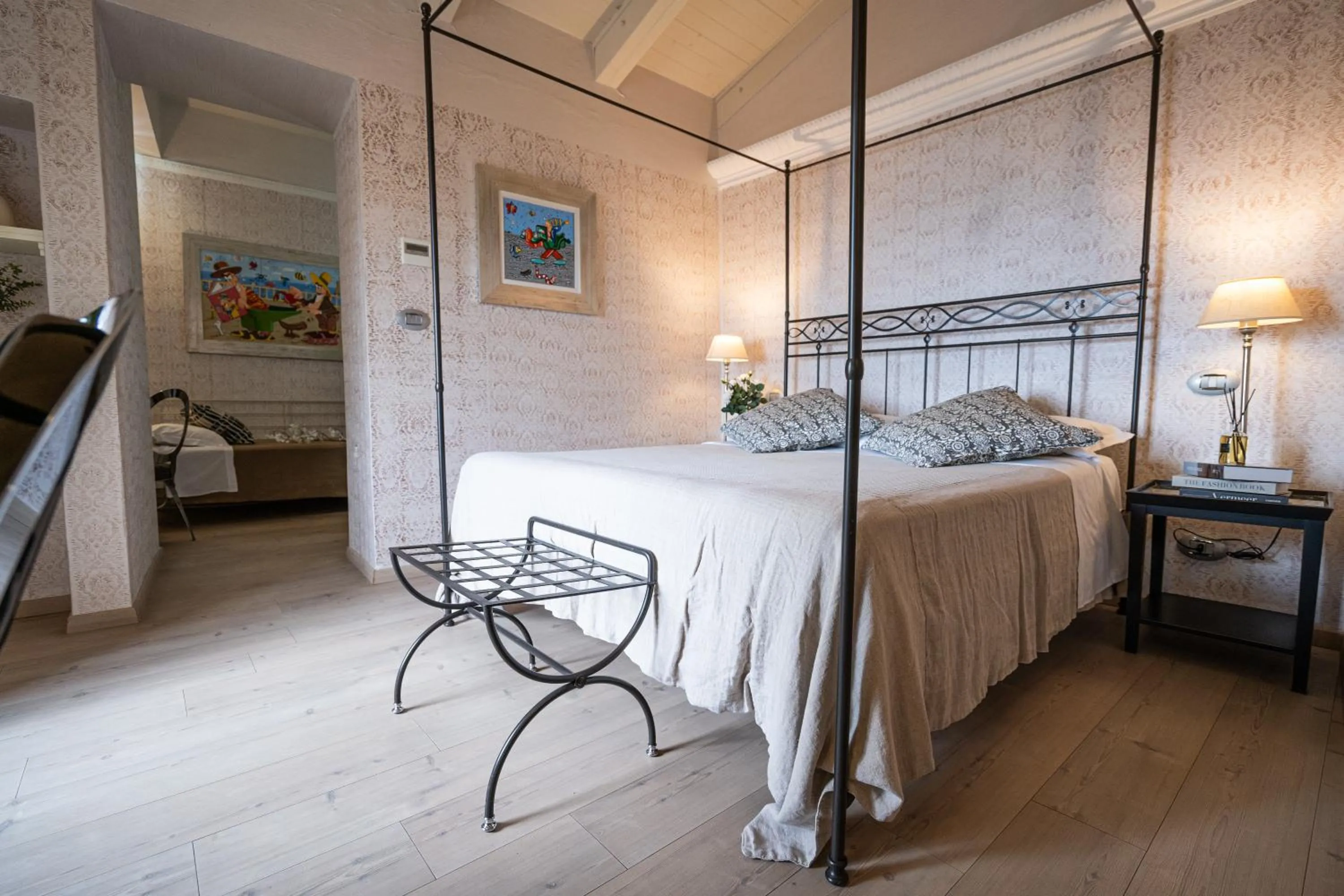 Photo of the whole room, Bed in La Lisca