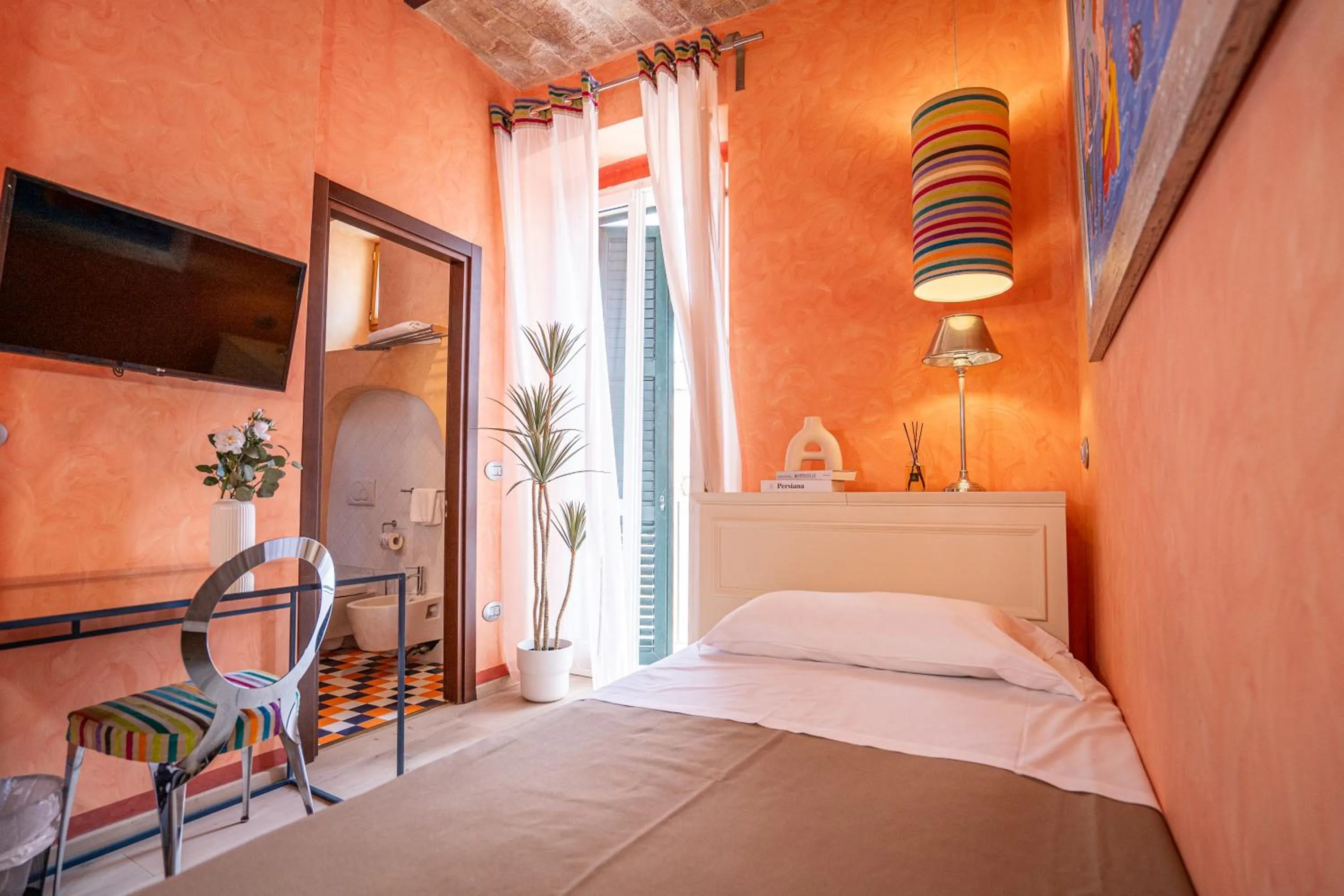 Photo of the whole room, Bed in La Lisca