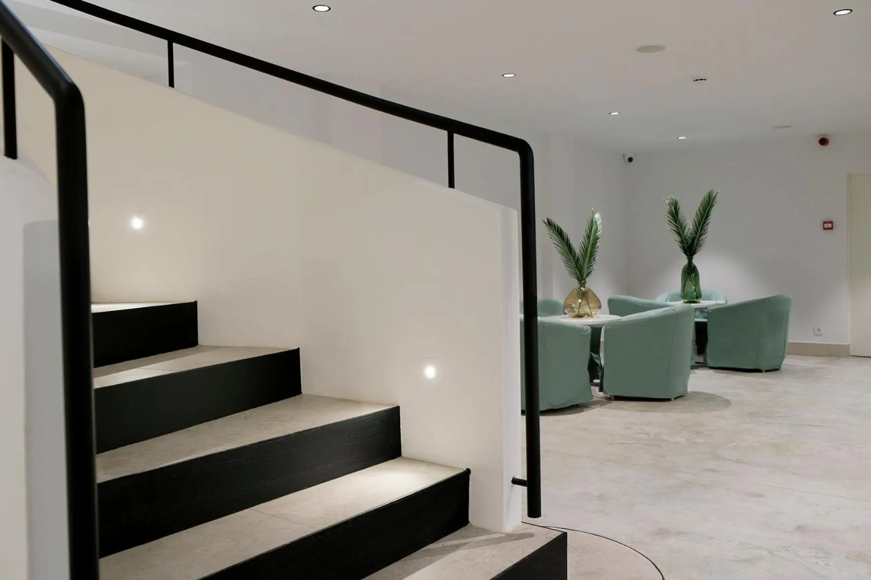 Communal lounge/ TV room in Hotel Acapulco